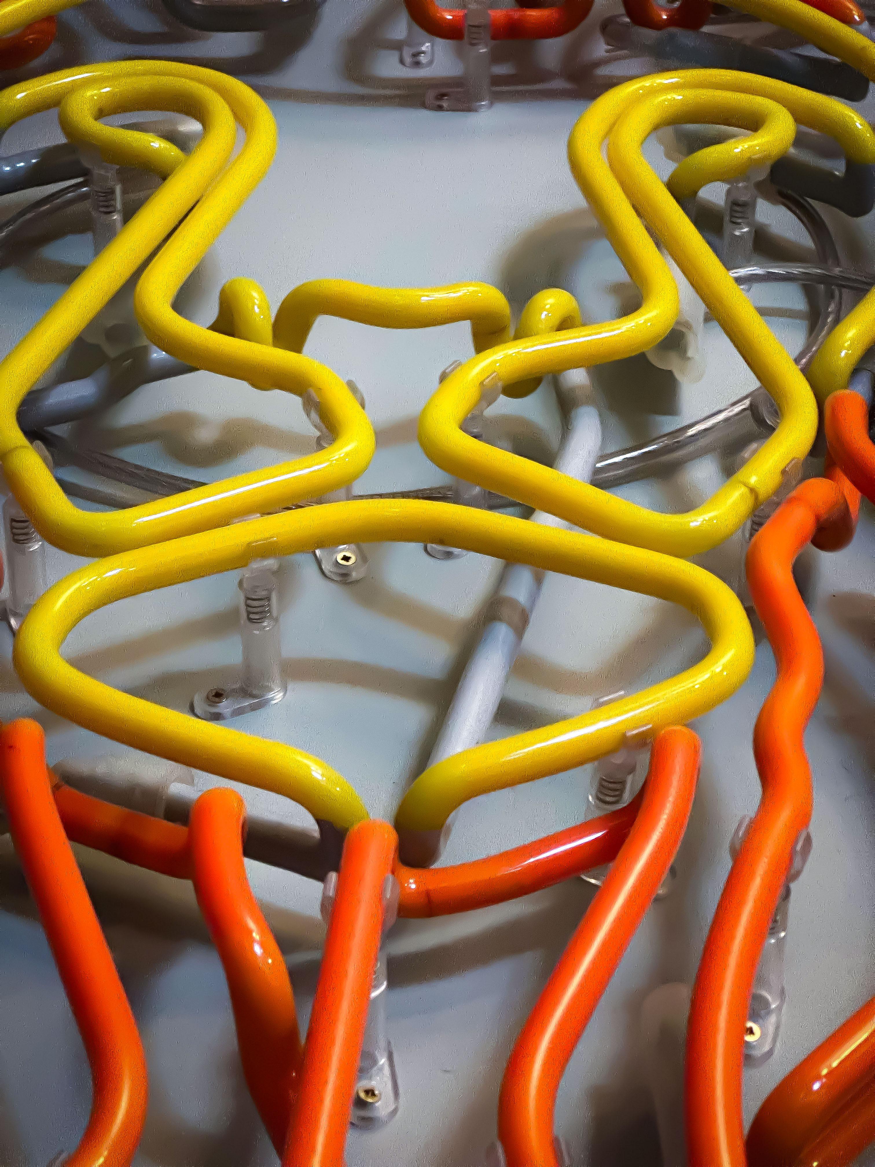 Large Neon Wall Light, Yellow and Orange Lions Face, Handmade in England, 2017 In Good Condition For Sale In Glasgow, GB
