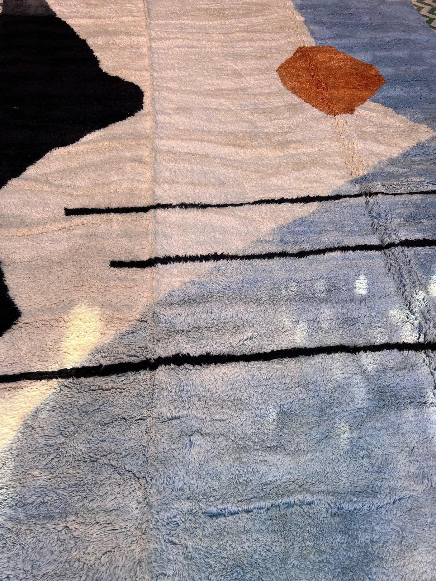Woven Large Neutral Modern Moroccan Wool Beni M'Rirt Handwoven Rug in Abstract Design For Sale