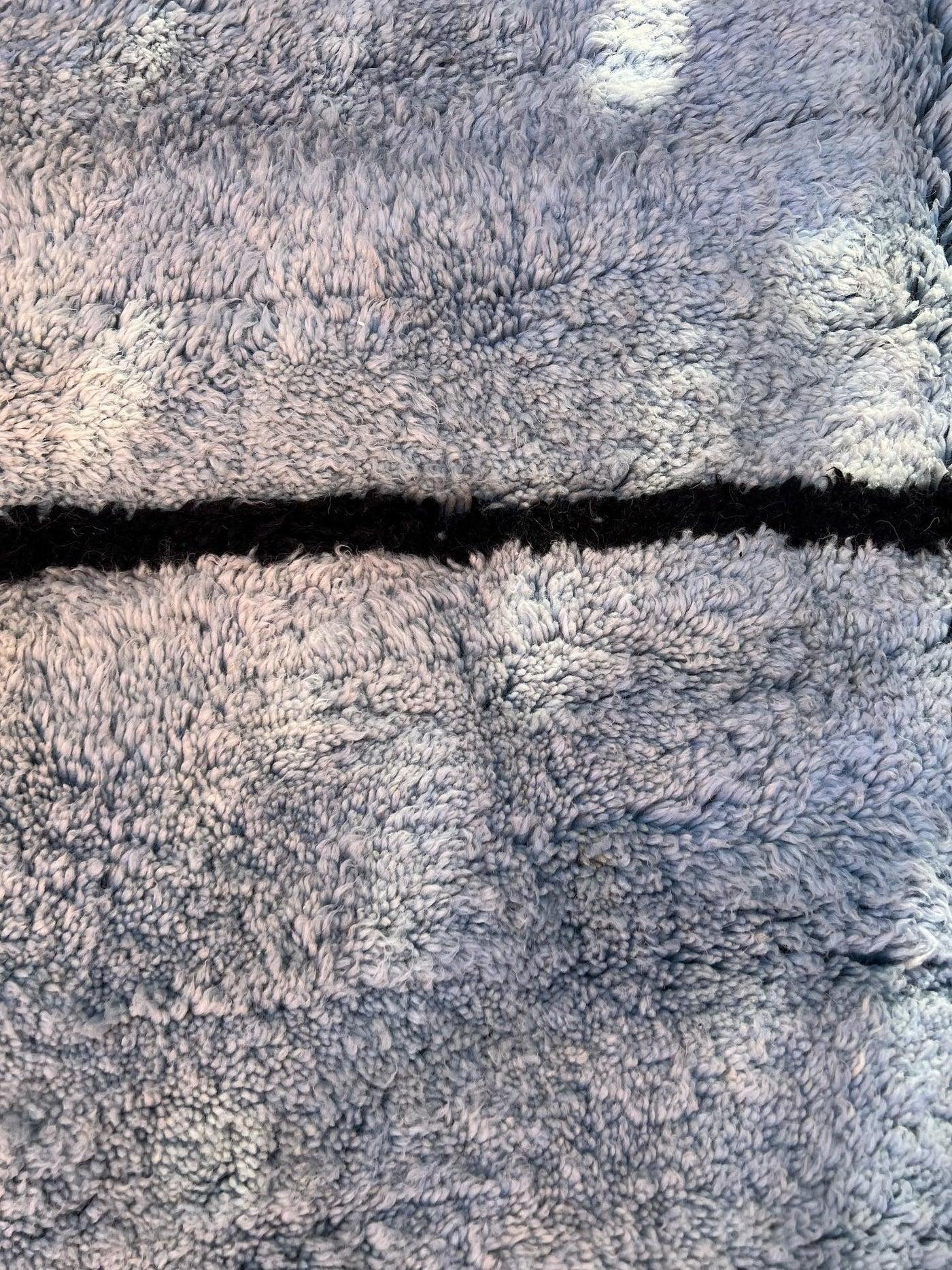 Large Neutral Modern Moroccan Wool Beni M'Rirt Handwoven Rug in Abstract Design For Sale 1