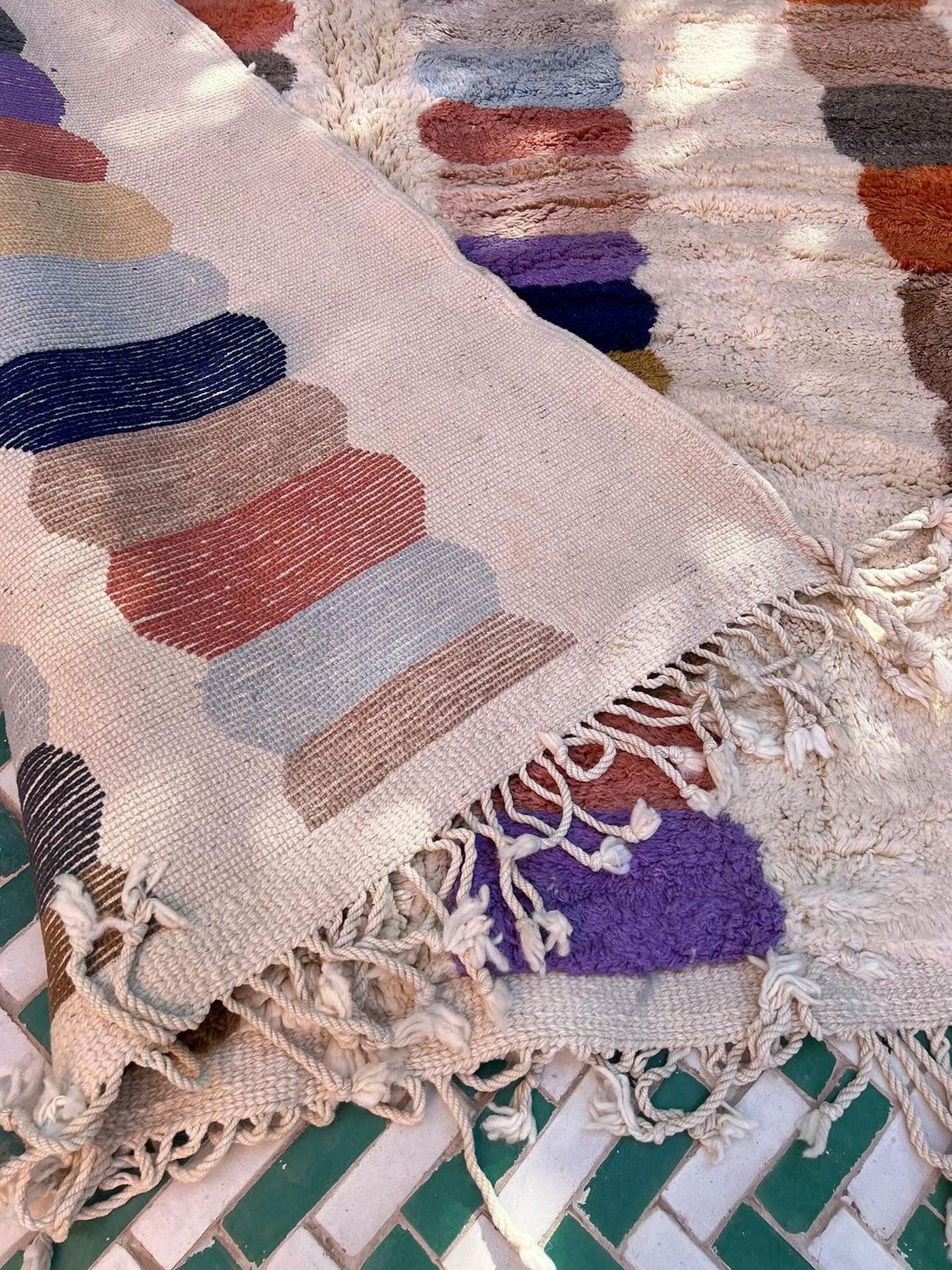 Large Neutral Modern Moroccan Wool Beni M'Rirt Handwoven Rug in Abstract Stripes For Sale 1