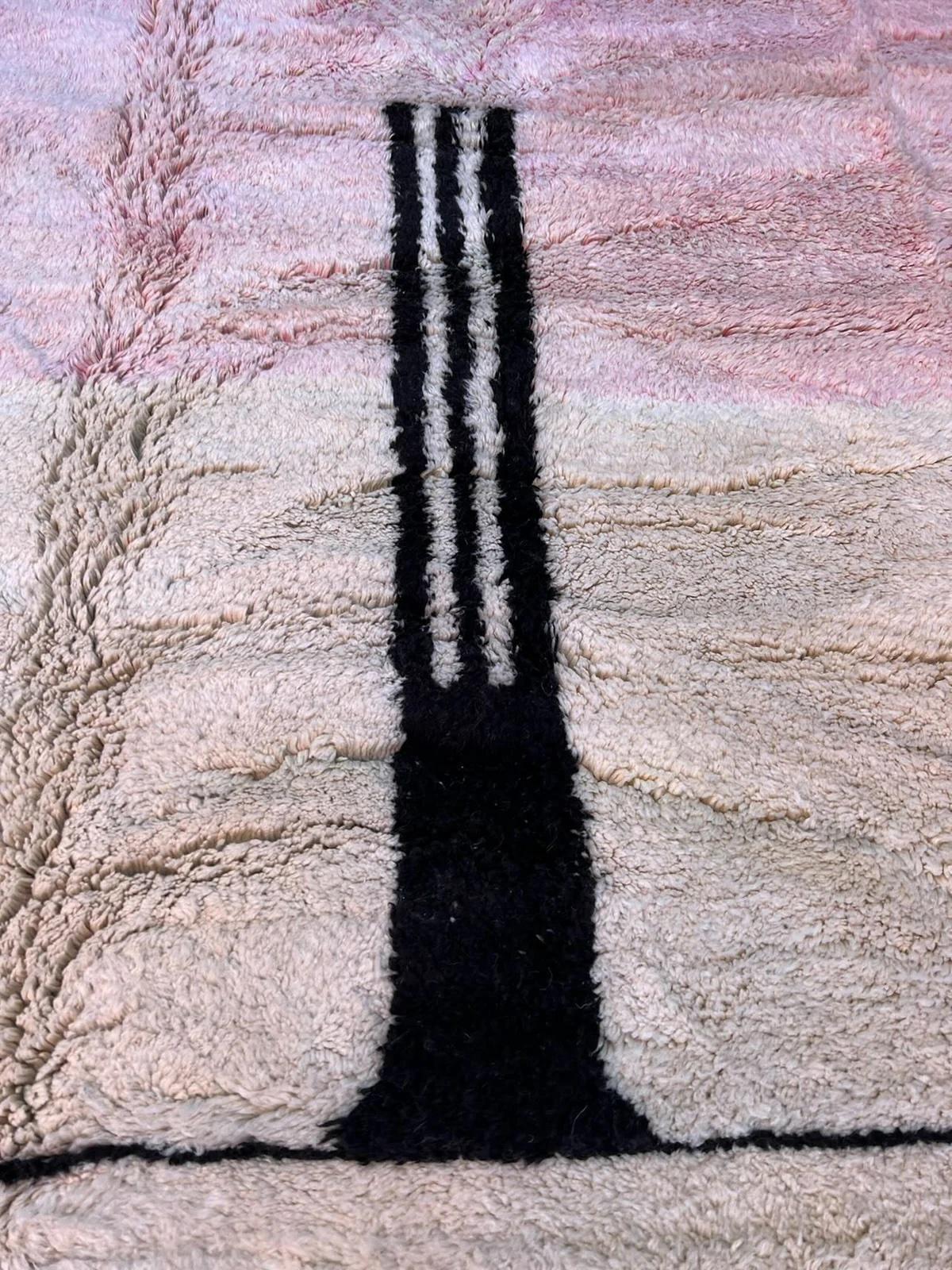 Woven Large Neutral Modern Moroccan Wool Beni M'Rirt Rug with Abstract Pink Design For Sale