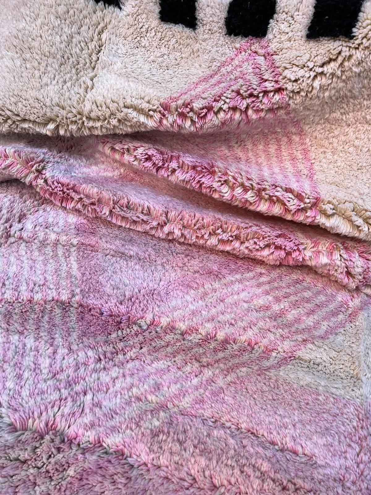 Contemporary Large Neutral Modern Moroccan Wool Beni M'Rirt Rug with Abstract Pink Design For Sale