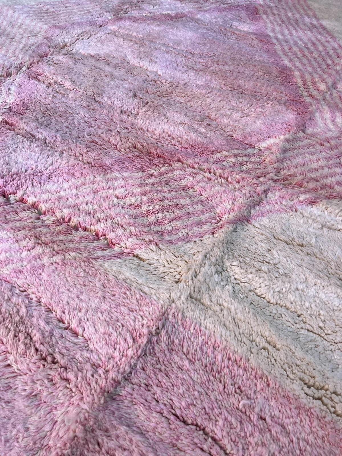 Large Neutral Modern Moroccan Wool Beni M'Rirt Rug with Abstract Pink Design For Sale 1