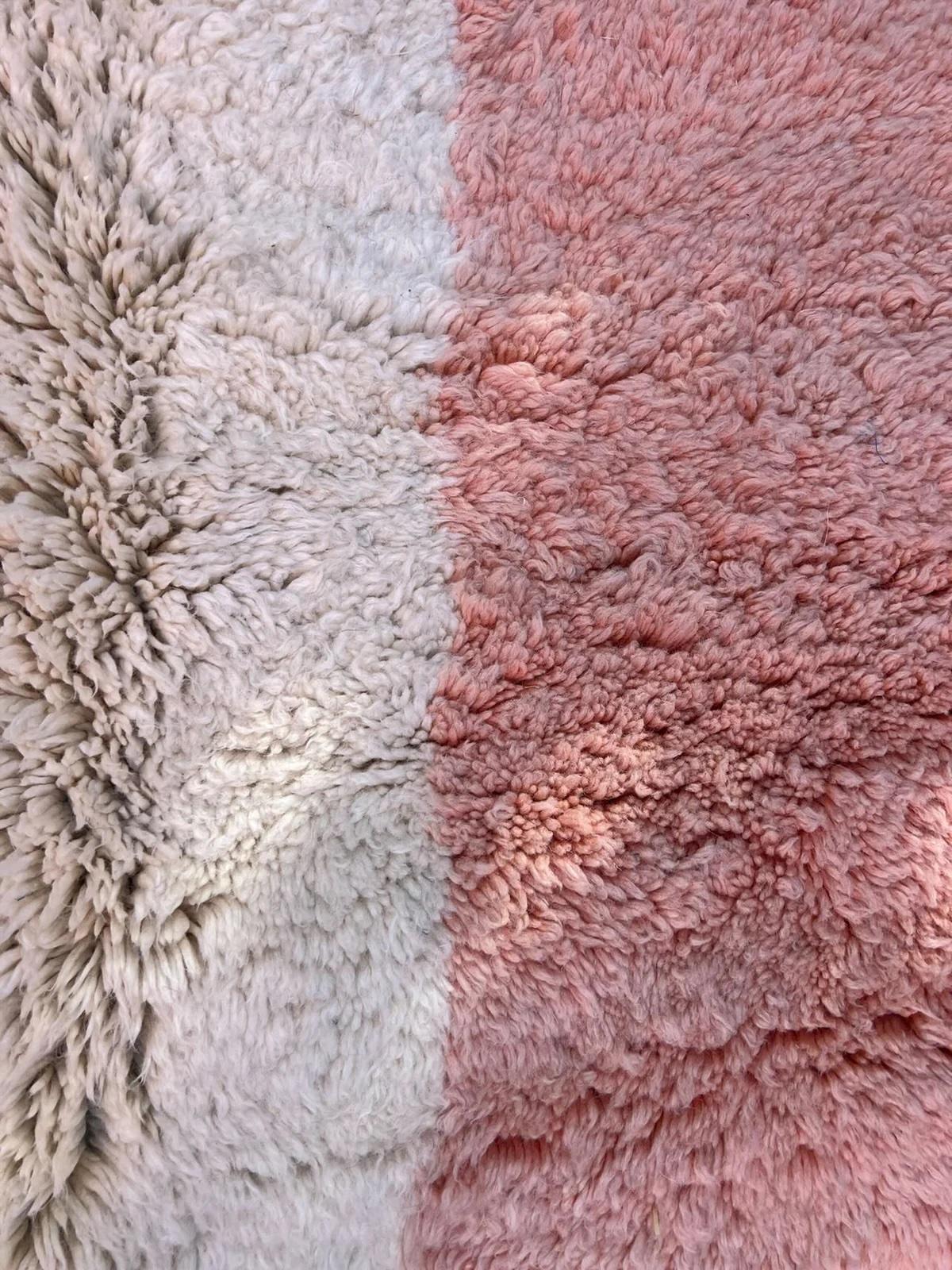 Large Neutral Pastel Abstract Modern Moroccan Beni M'Rirt Handwoven Wool Rug For Sale 4