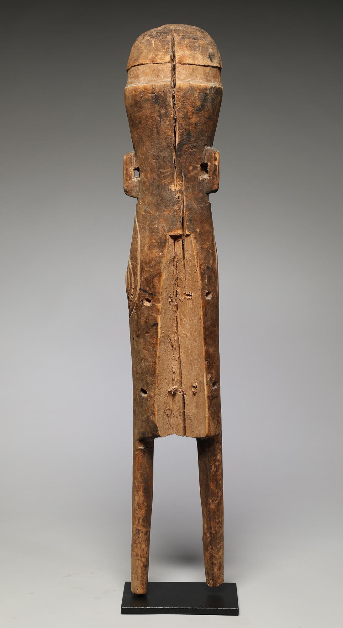 20th Century Large New Guinea Stylized Wood Figure Papuan Gulf, Geometric Face and Body