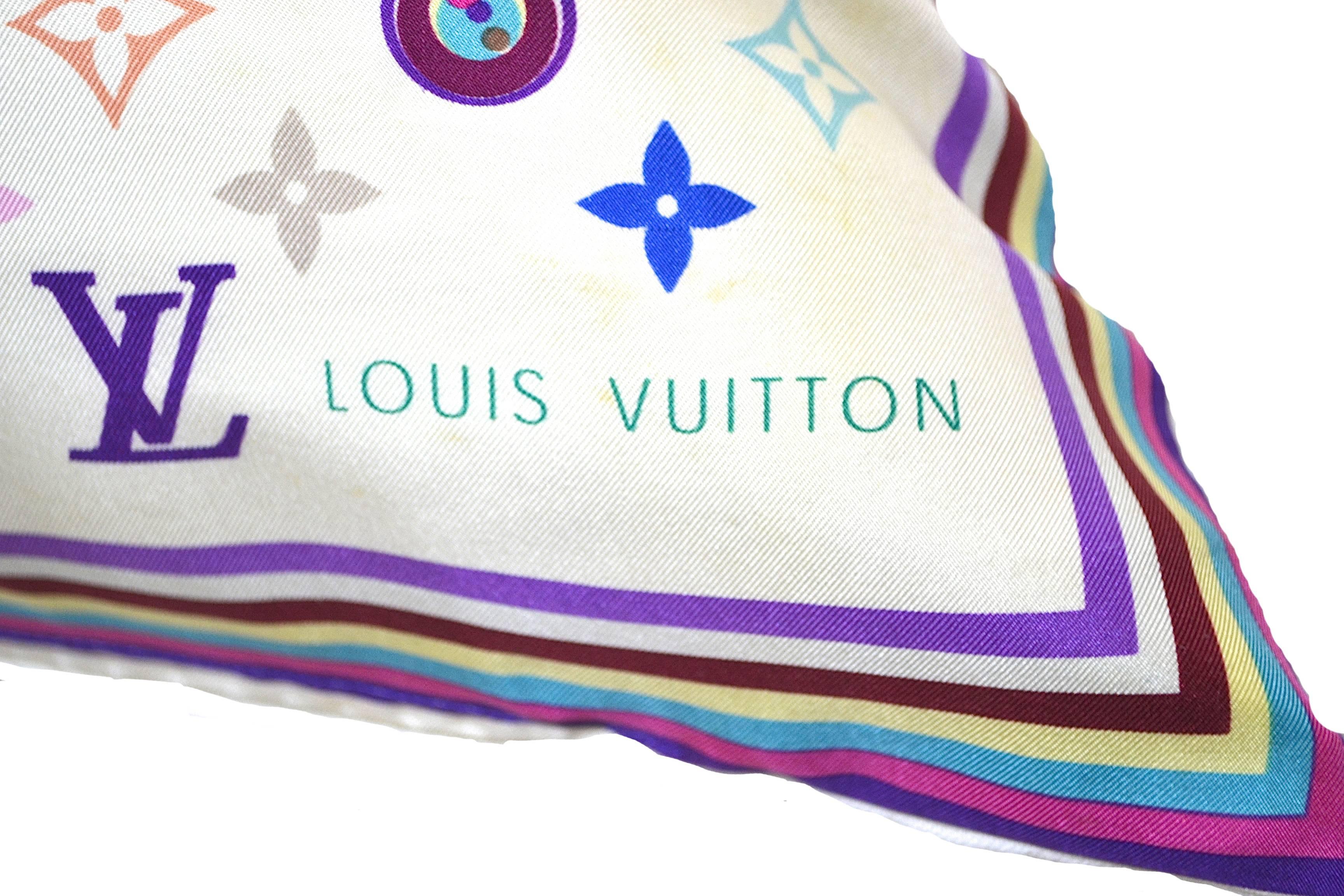 Made exclusively for iwatchjapan by Rita-Mari Couture. This elegant Louis Vuitton scarf pillow uses the highest quality items. This piece is entirely made in Japan and manufactured in an artisanal way, in which every step of the process is carefully