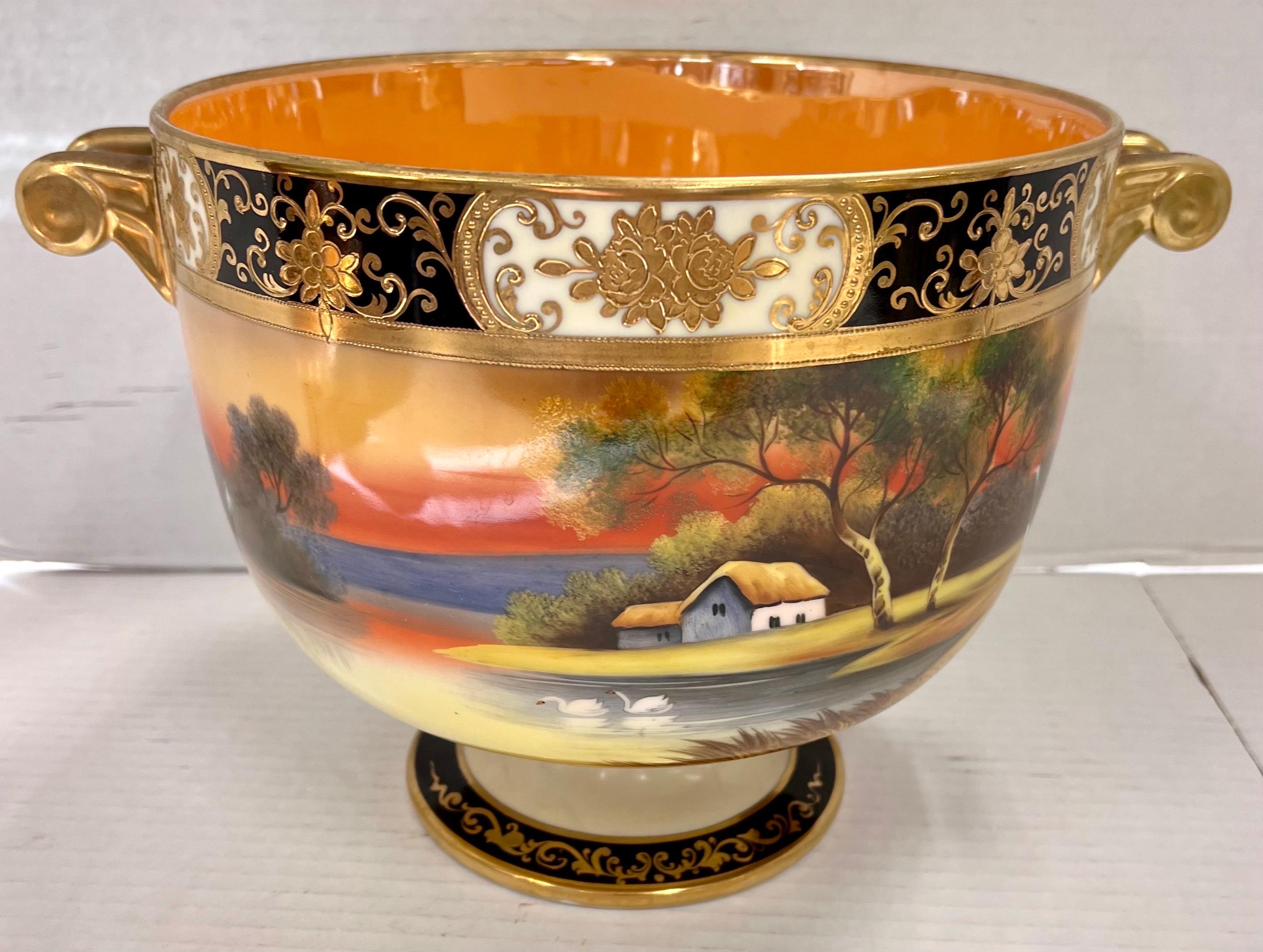 Milieu du XXe siècle Grand bol à punchs Noritake peint à la main avec neuf tasses assorties