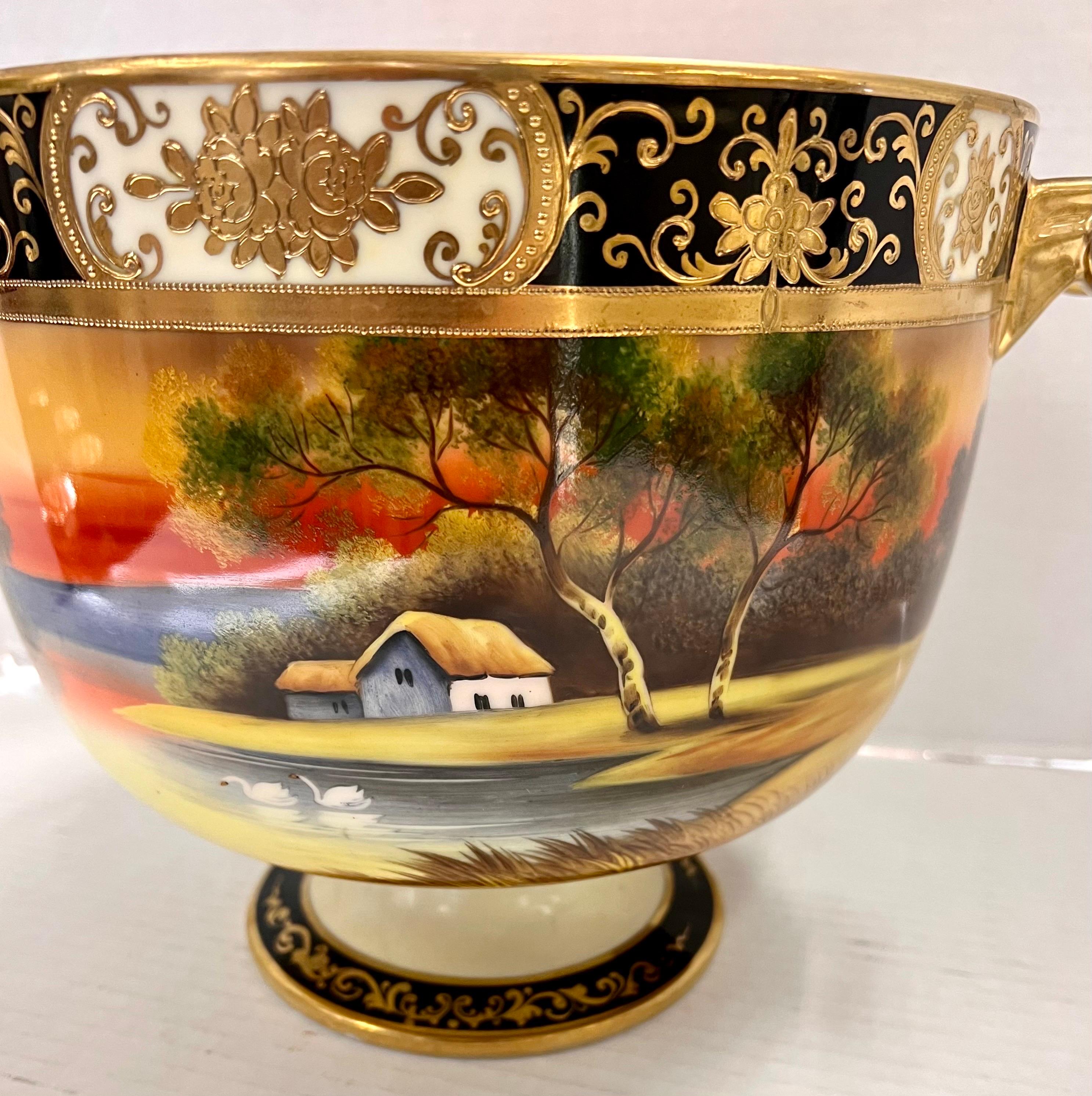 Großes handbemaltes Noritake-Lüsterware-Schalen-Set mit neun passenden Tassen (Keramik)