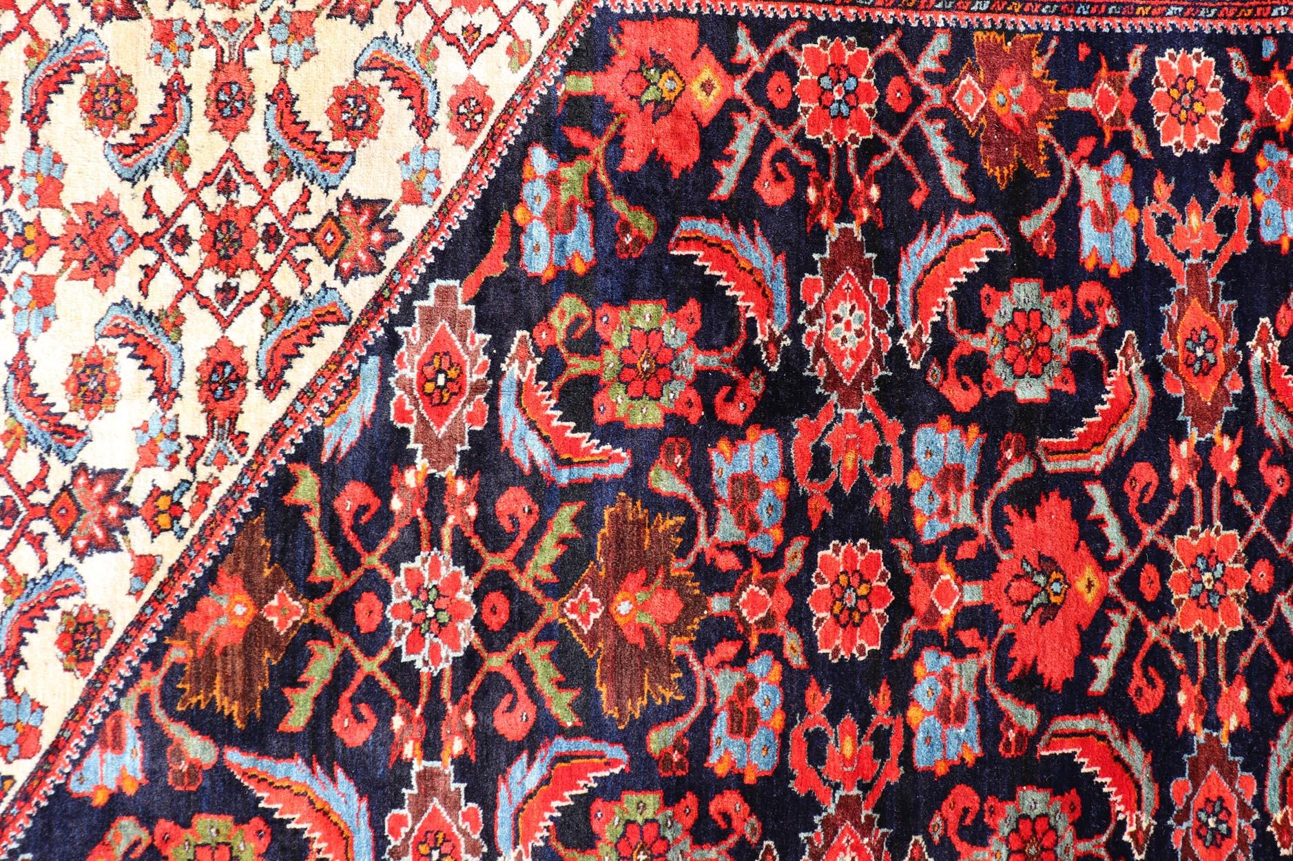 Sultanabad Large North West Finely Woven Persian Herati Rug in Excellent Condition  For Sale