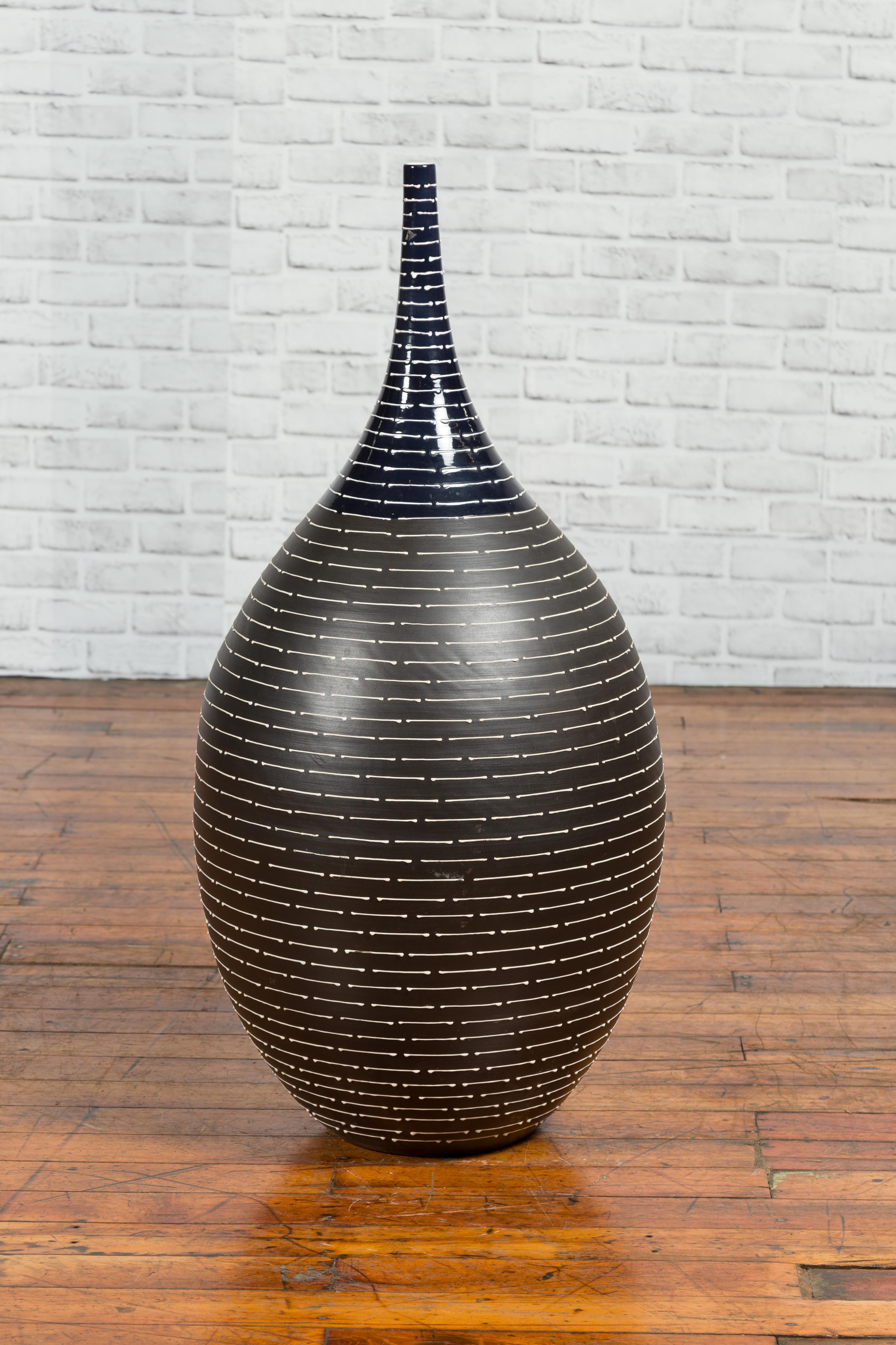 Large Northern Thai Chiang Mai Contemporary Vase from the Prem Collection 7