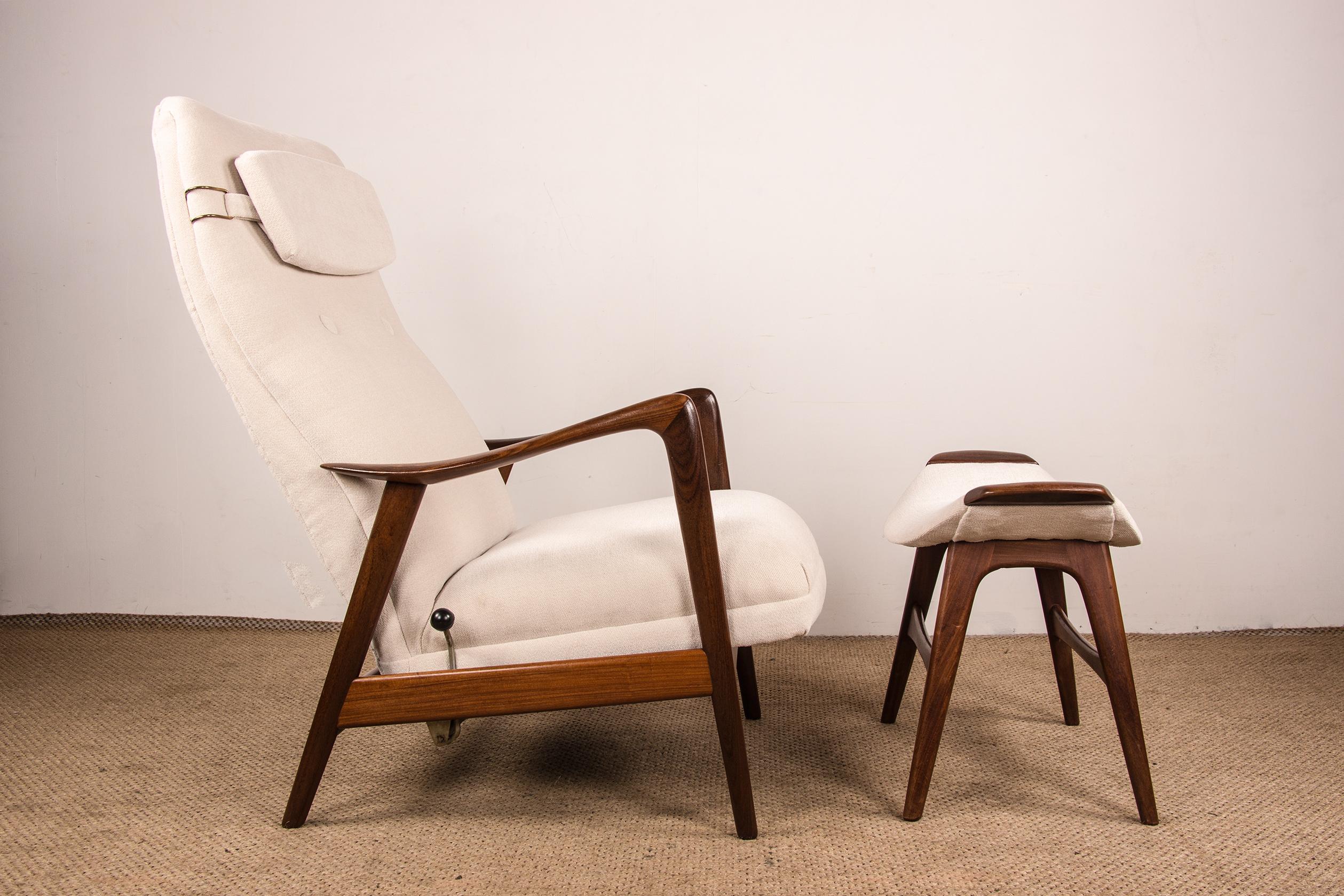 Large Norwegian Teak Armchair with Ottoman by Folke Ohlsson for Westnofa 1960. For Sale 5