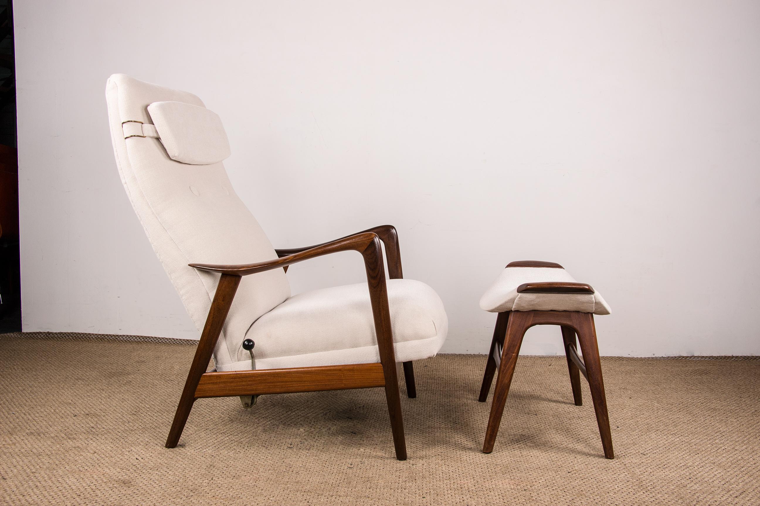 Large Norwegian Teak Armchair with Ottoman by Folke Ohlsson for Westnofa 1960. For Sale 6
