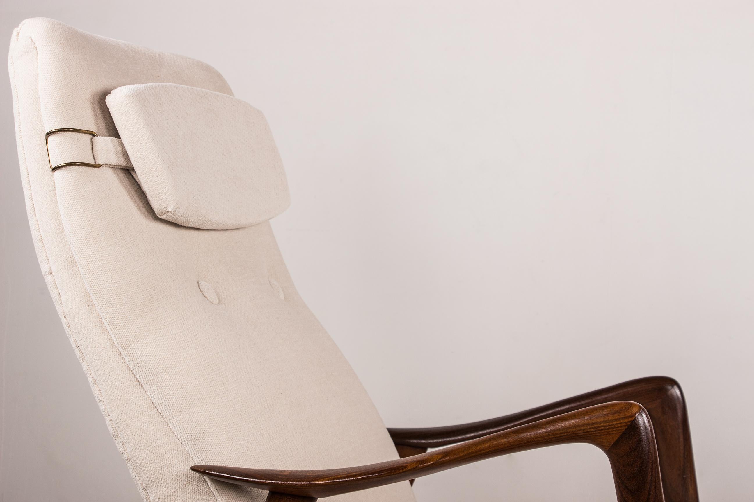 Large Norwegian Teak Armchair with Ottoman by Folke Ohlsson for Westnofa 1960. For Sale 8