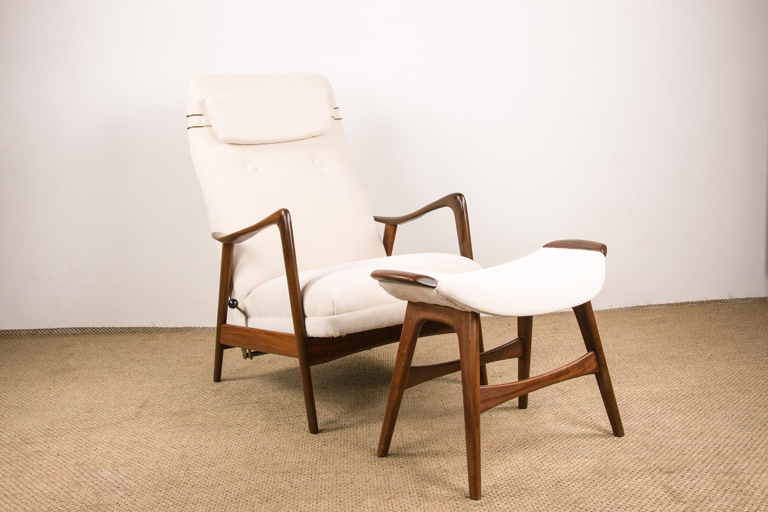 Large Norwegian Teak Armchair with Ottoman by Folke Ohlsson for Westnofa 1960. For Sale 2