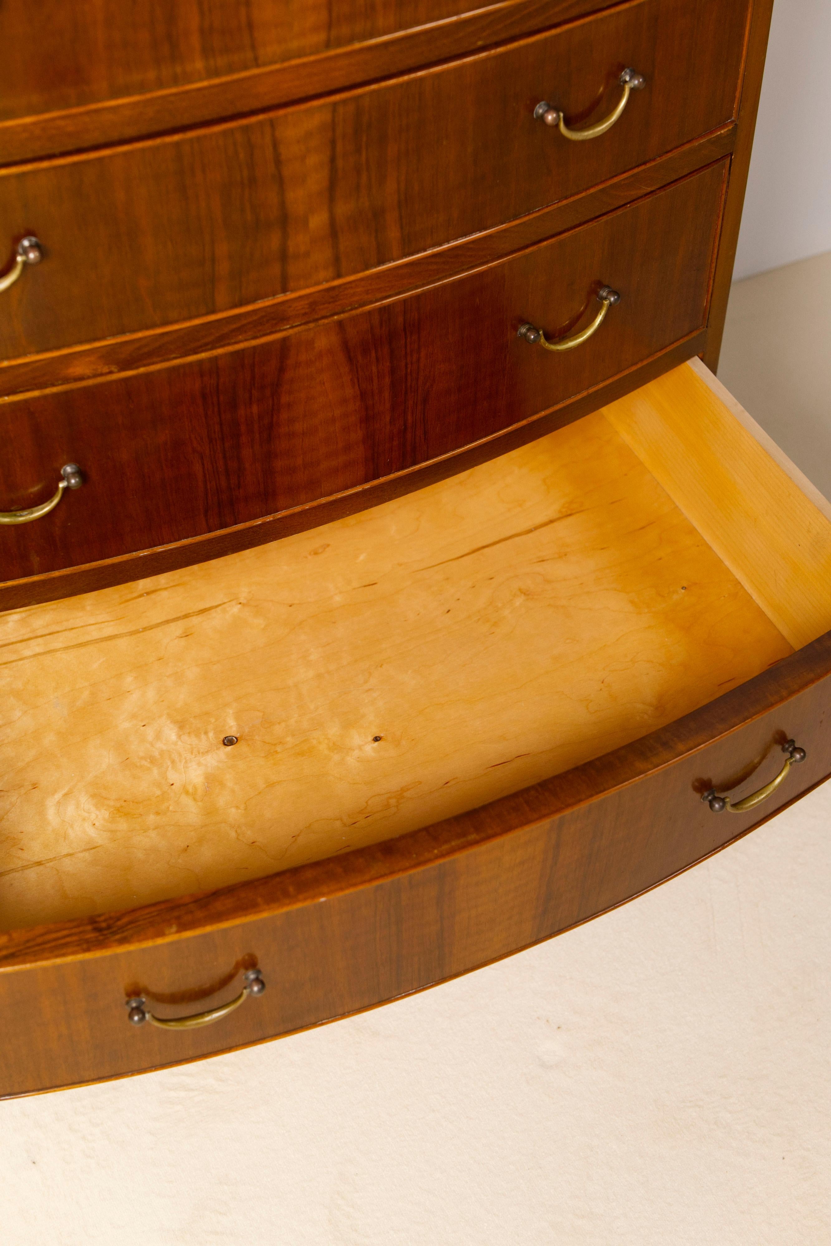 Grande commode en bois de noyer par Ole Wanscher, années 1940 en vente 9