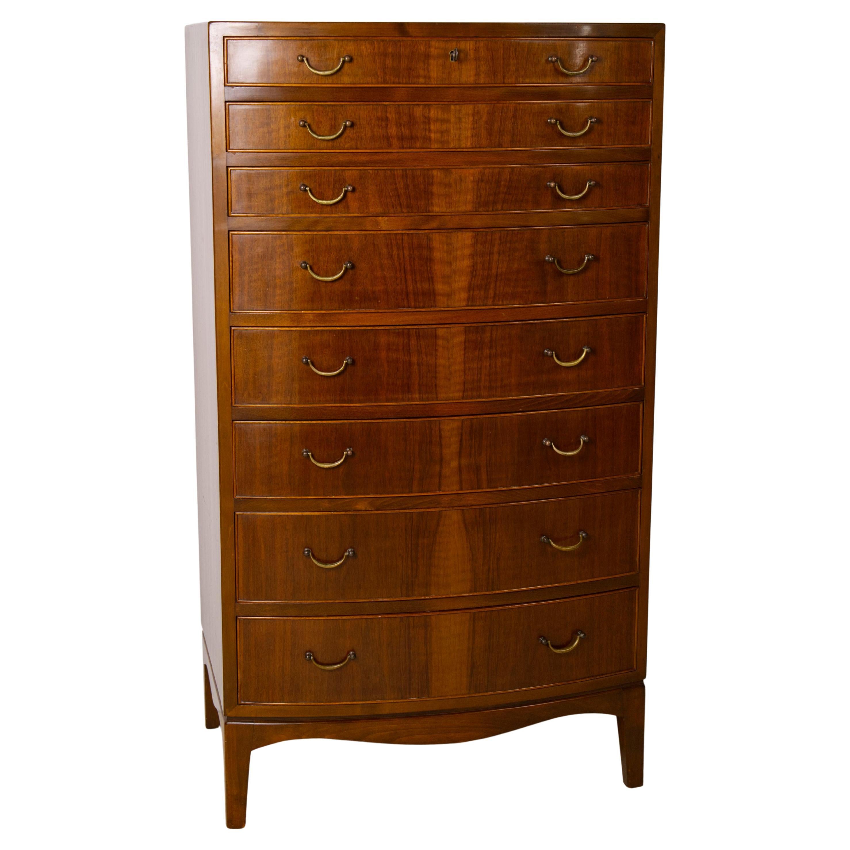 Veneer Commodes and Chests of Drawers
