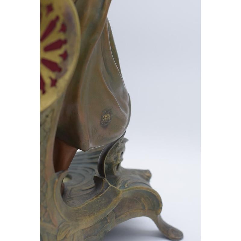 Gran Reloj Ninfa en Regula y Mármol Patinado Bronce de A. De Raudery, 1890s en venta 2