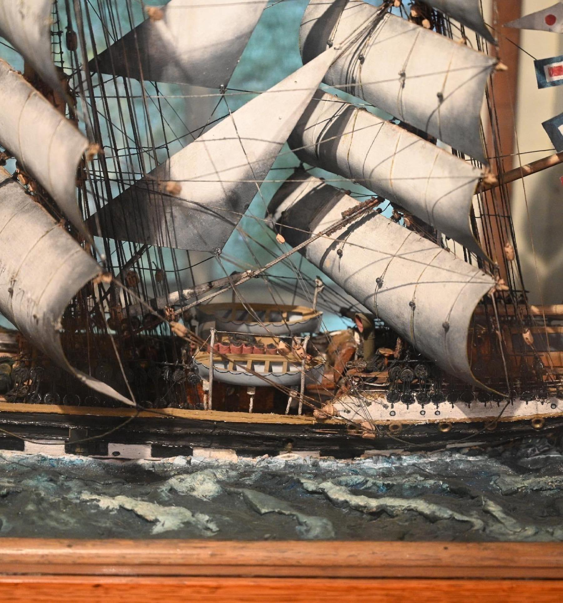Large Oak and Glazed Cased Model of the Tea Clipper Glengarry in Full Sail For Sale 4