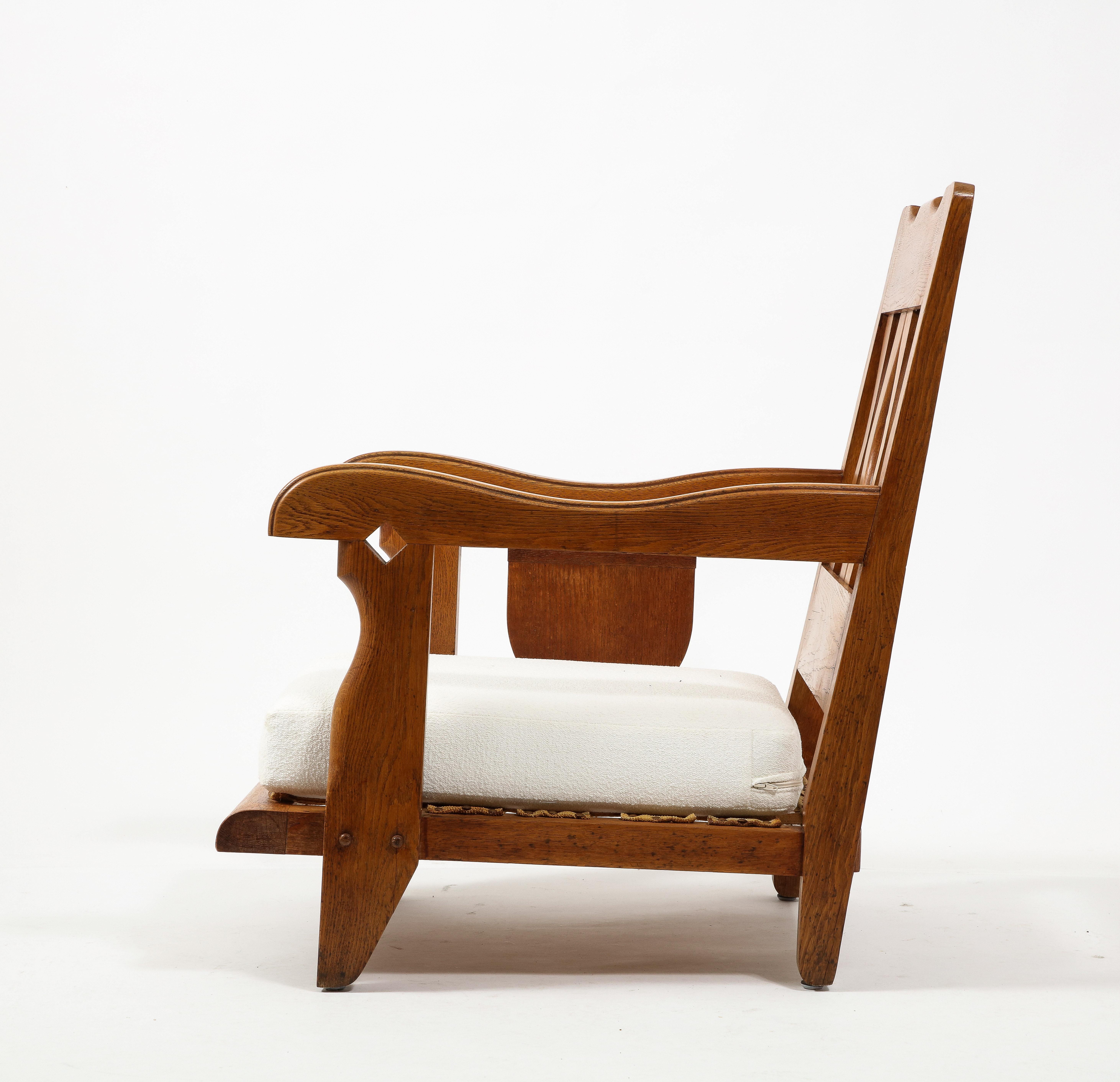 Großer Sessel aus Eiche und Bouclé von Guillerme & Chambron, Frankreich 1950er Jahre im Angebot 8