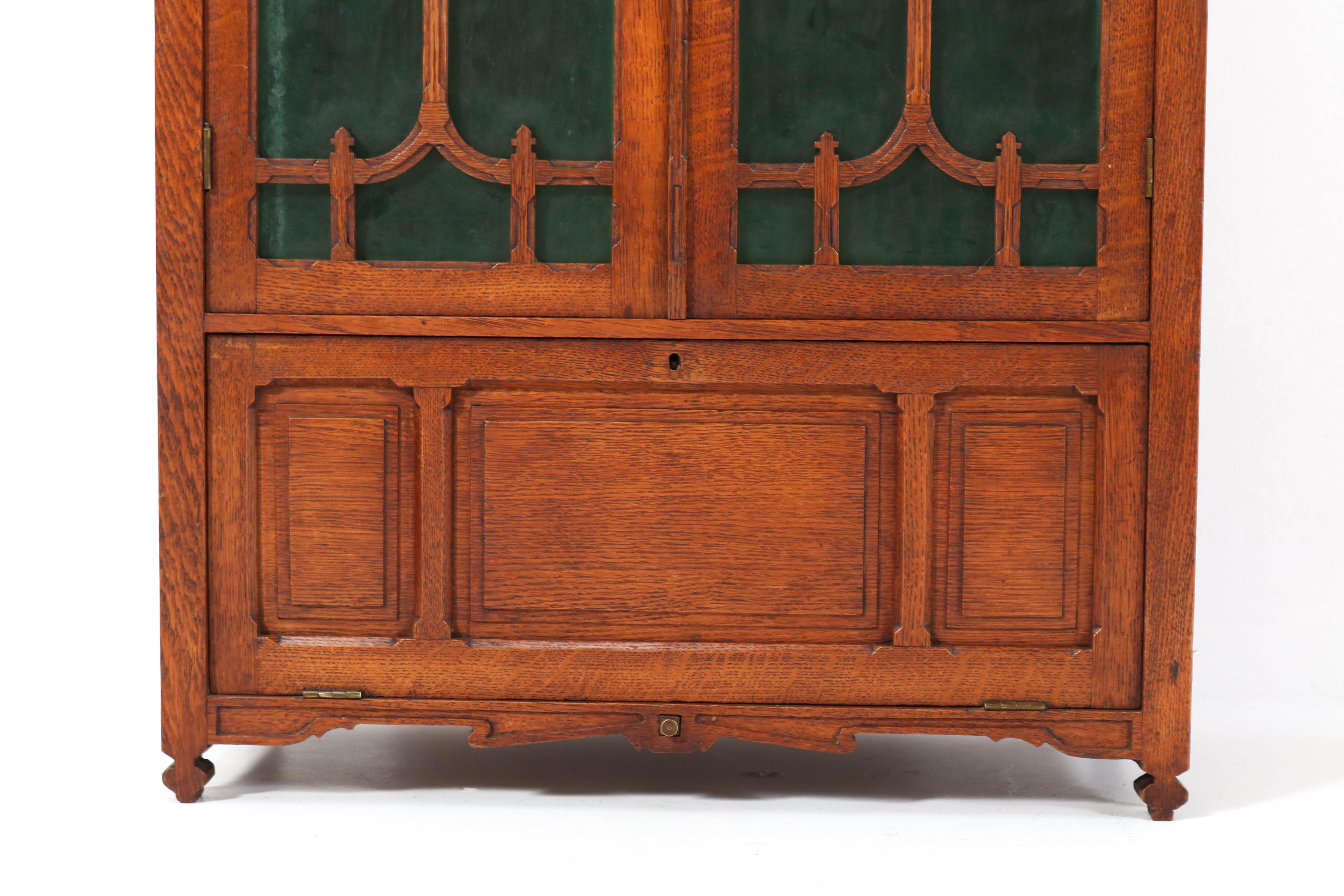 Large Oak Arts & Crafts Wall Cabinet with Green Glass, 1900s 2