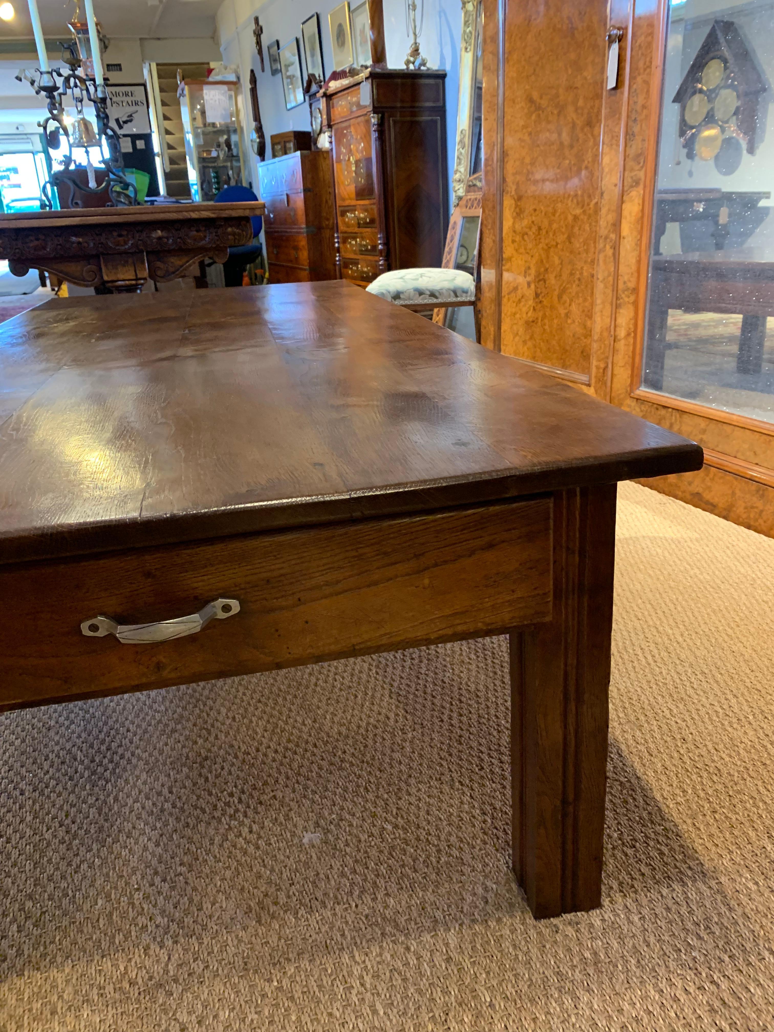 Early 20th Century Large Oak Coffee Table For Sale