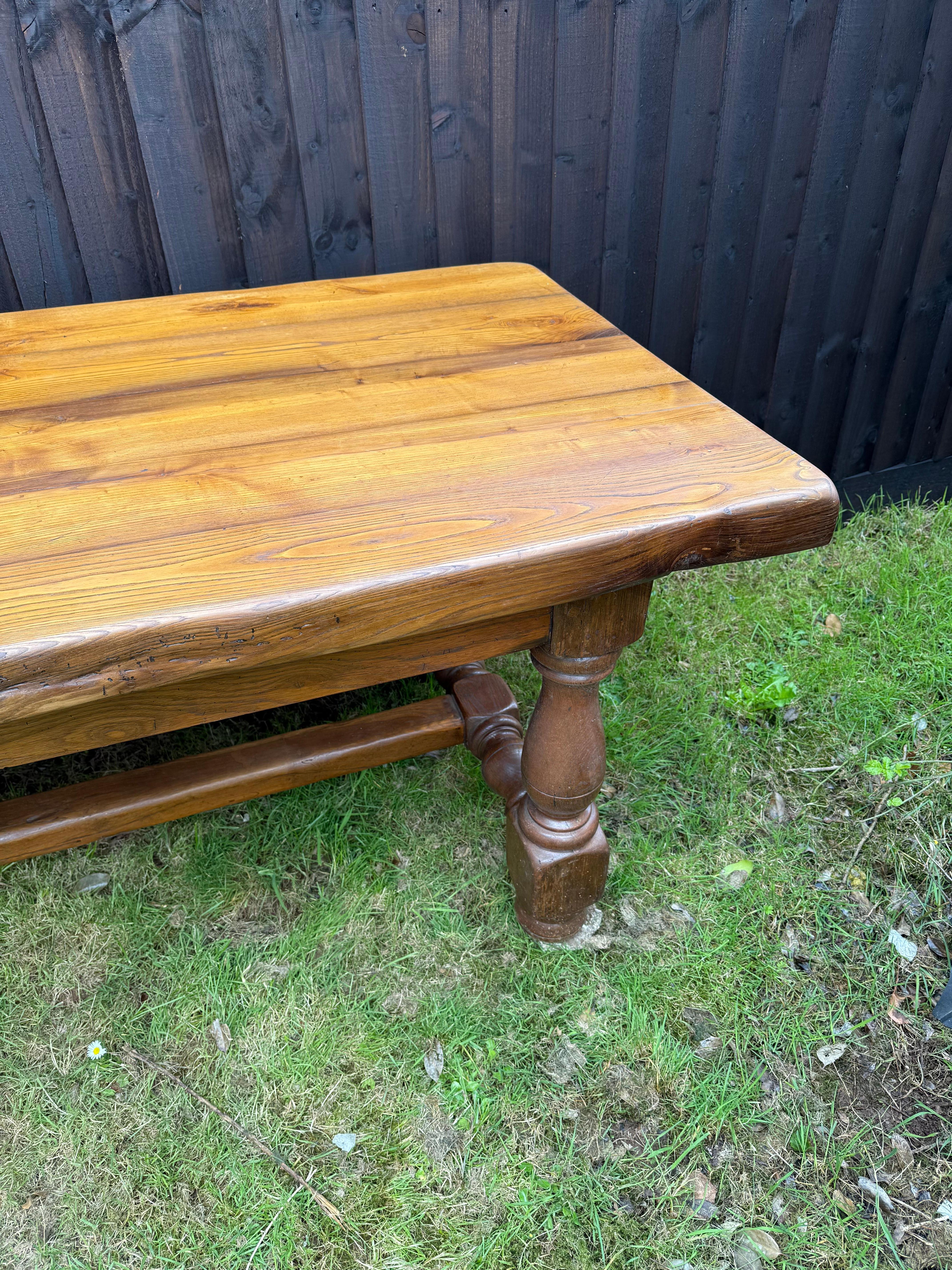 Large oak farmhouse table / refectory table For Sale 12