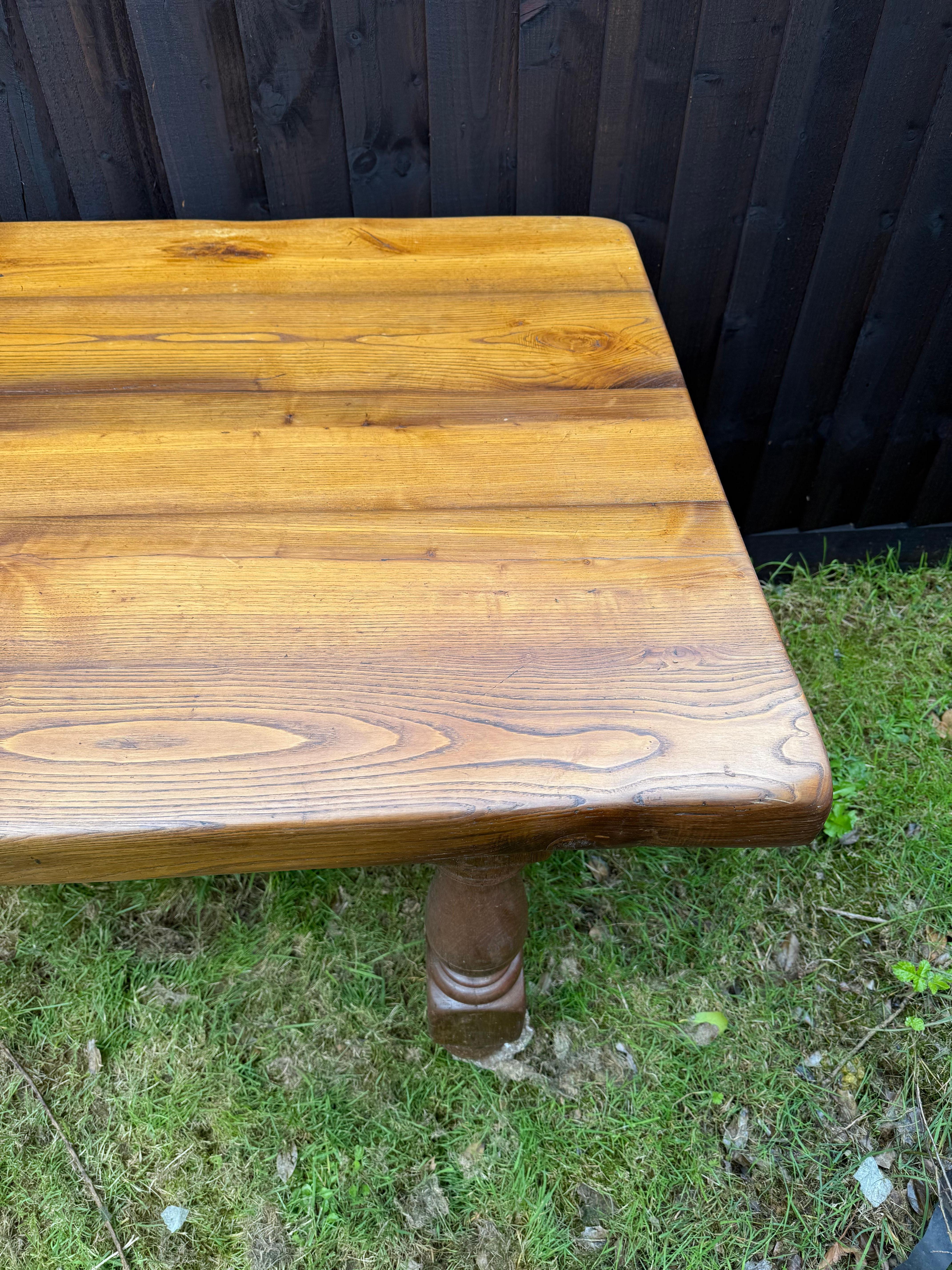 Large oak farmhouse table / refectory table For Sale 13