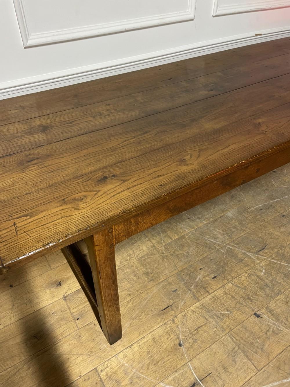 Large oak French farmhouse table 3.3 meters long  In Good Condition For Sale In Budleigh Salterton, GB