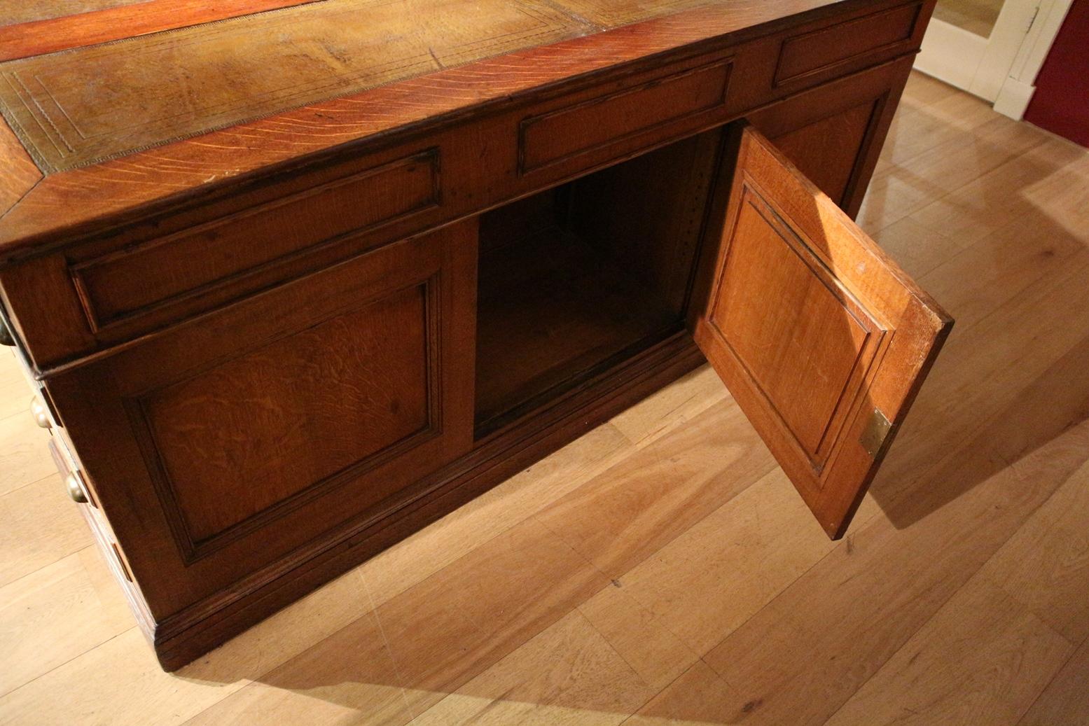 Large Oak Partners Desk 2