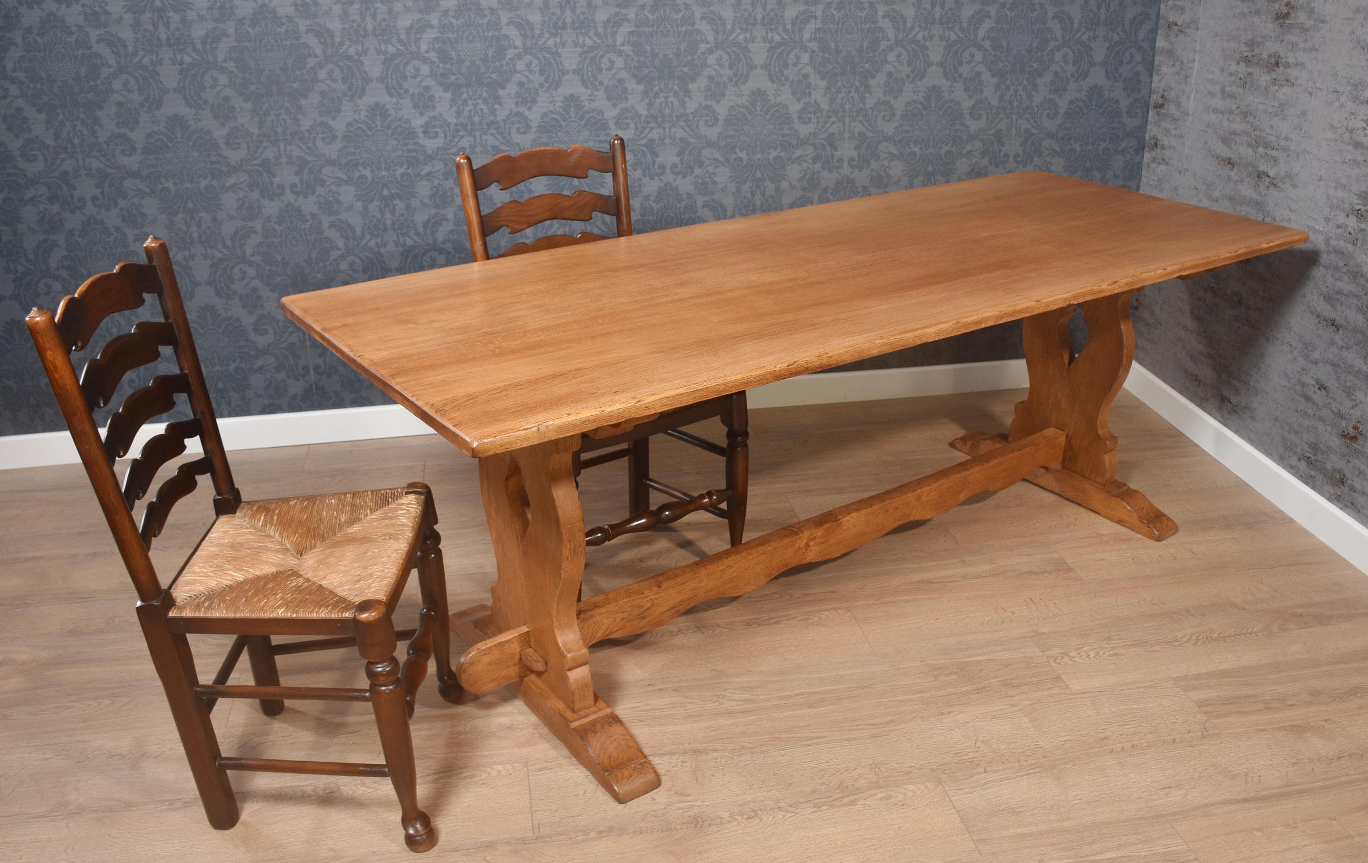 Britannique Grande table de réfectoire à plateau en Oak en vente