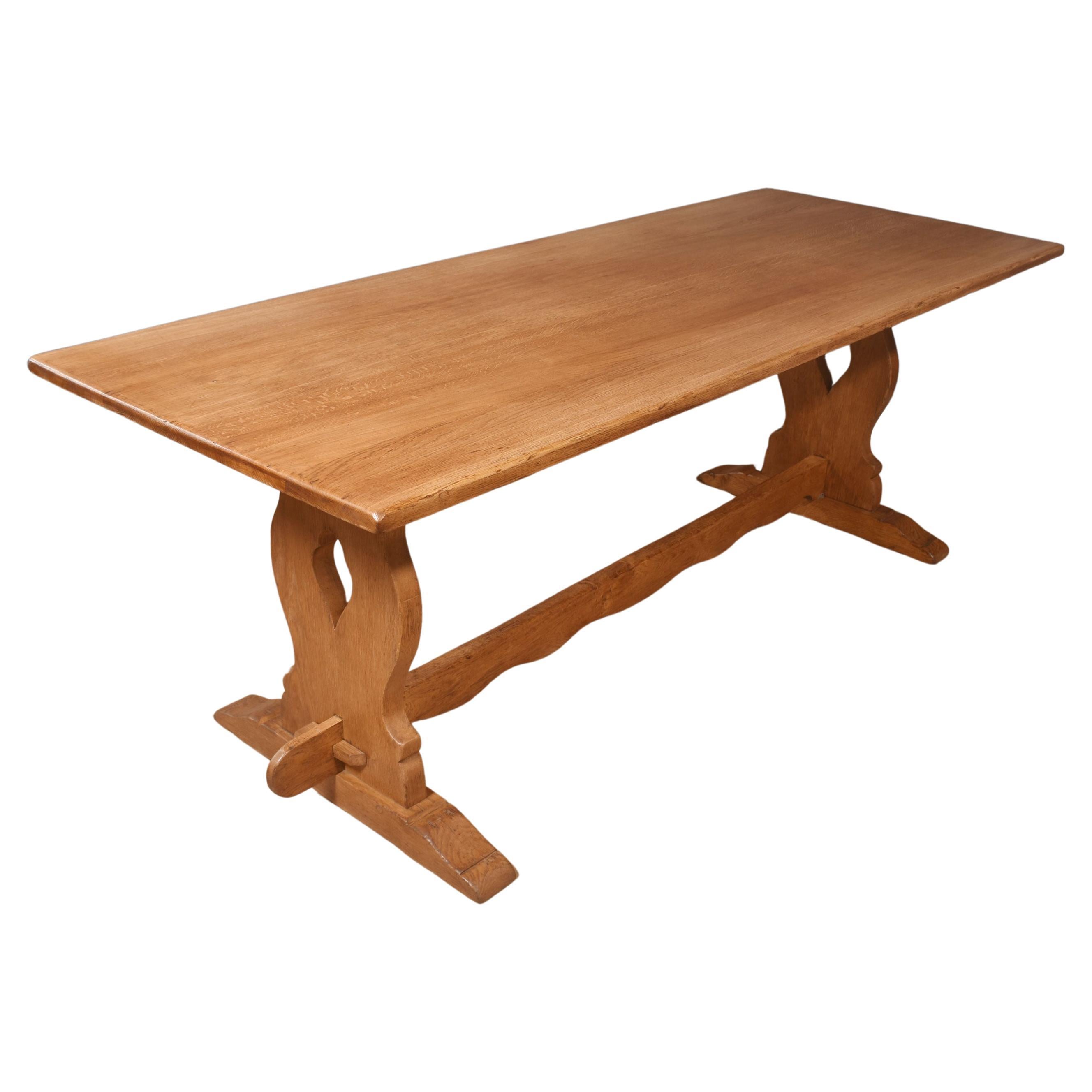 What is a plank top table?