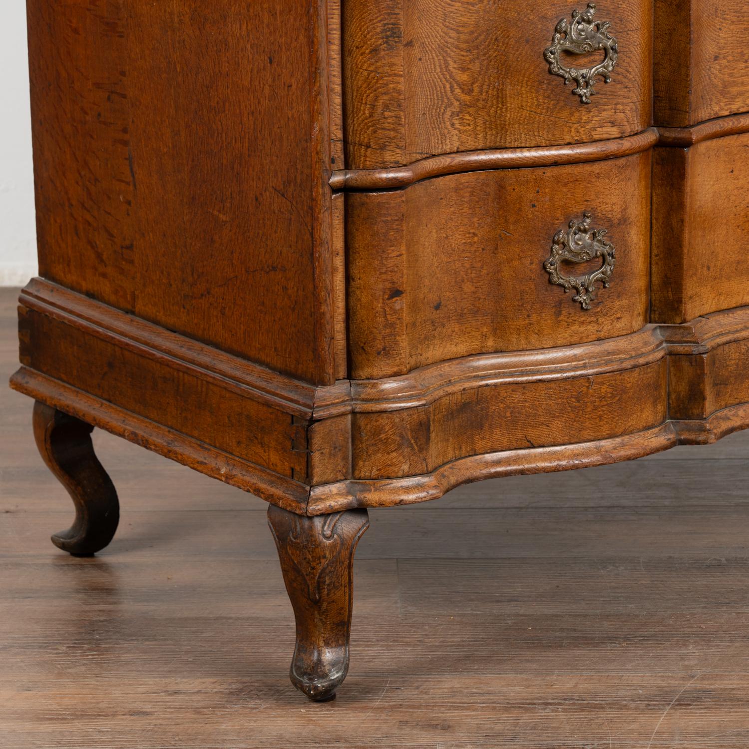 Large Oak Rococo Chest of Five Drawers, Denmark circa 1750-80 For Sale 2