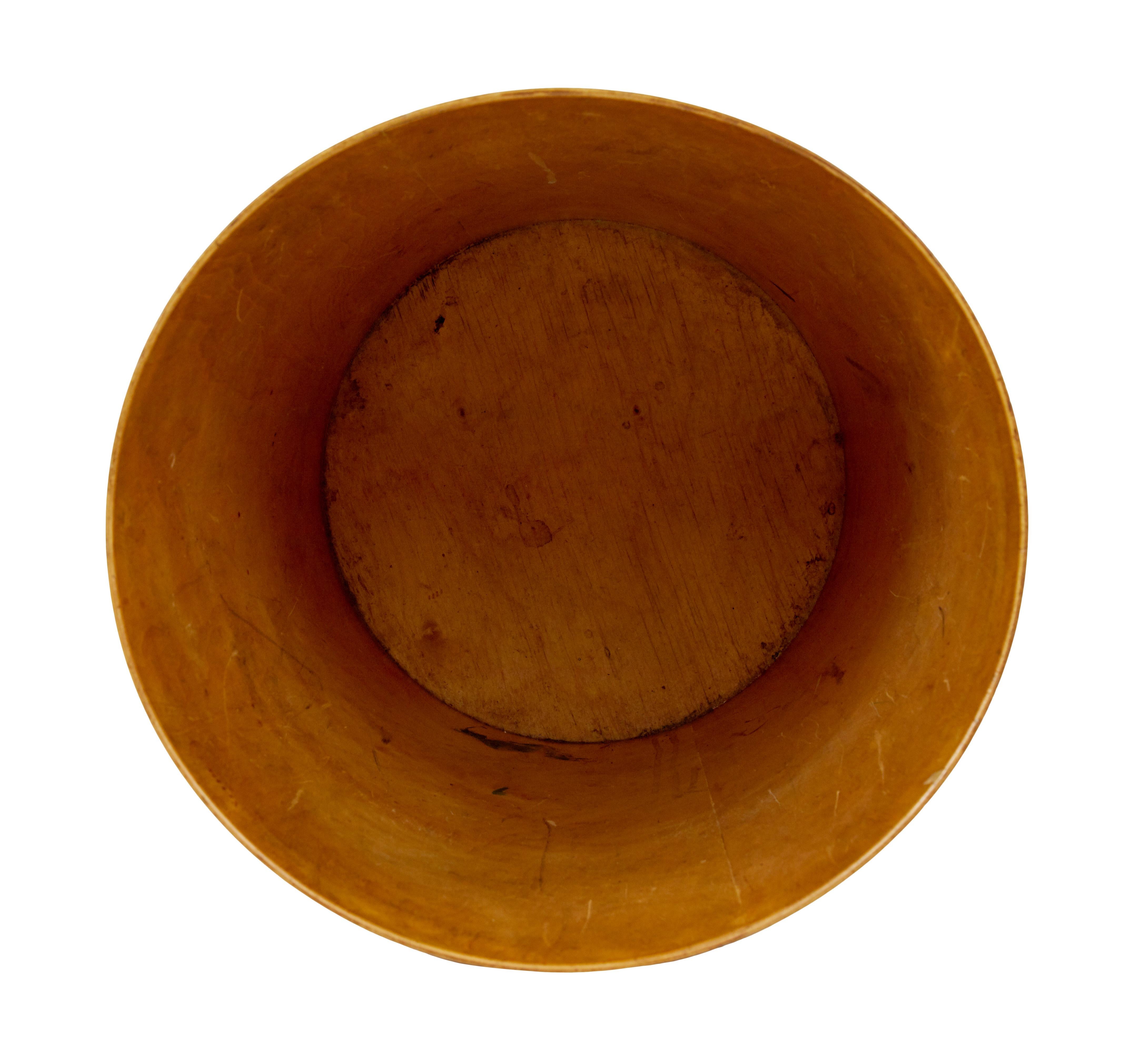 Svedese Grande bidone Servex in quercia di Martin Aberg in vendita