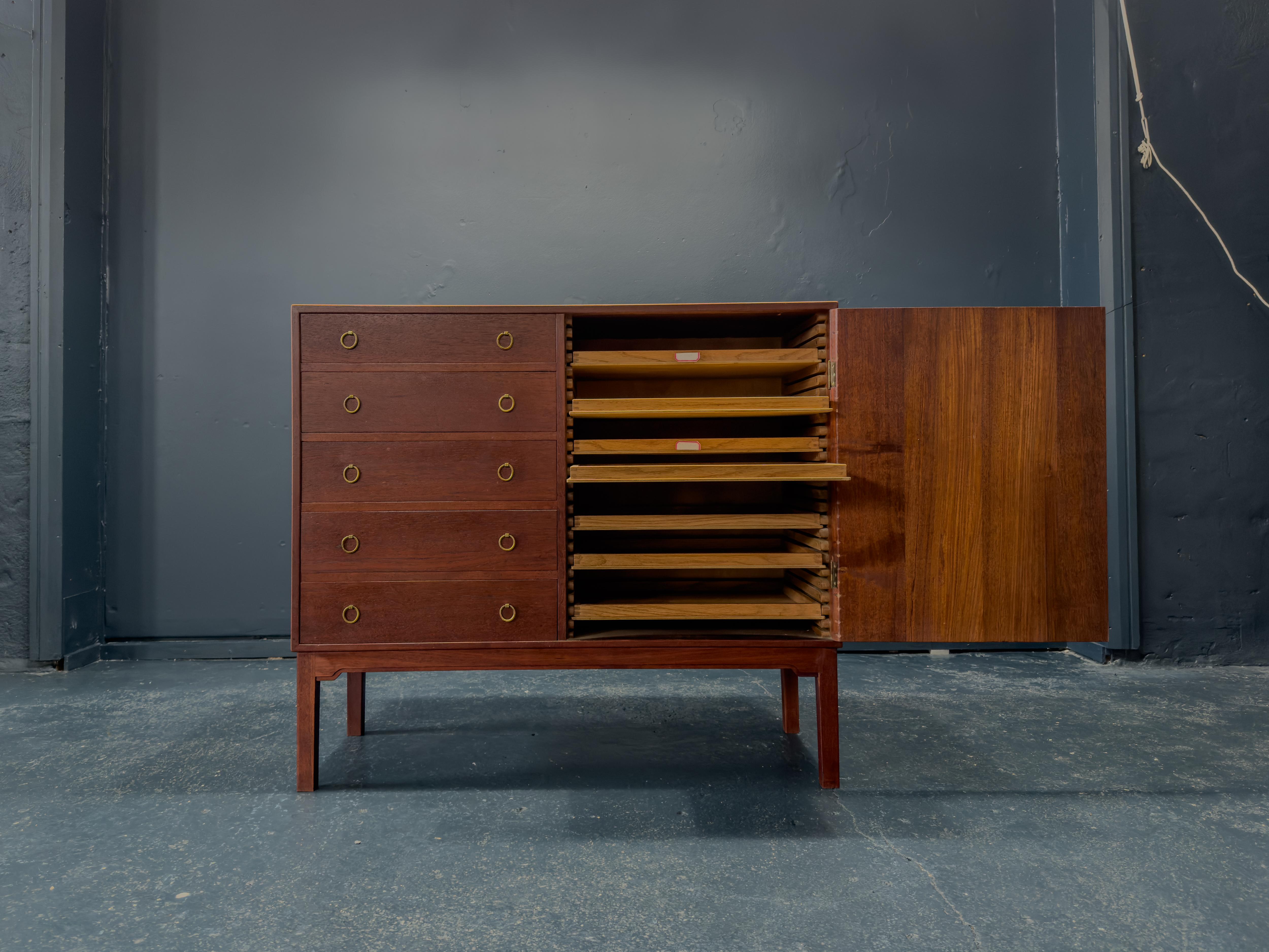 Credenza grande con cassetti in Oak in vendita 2