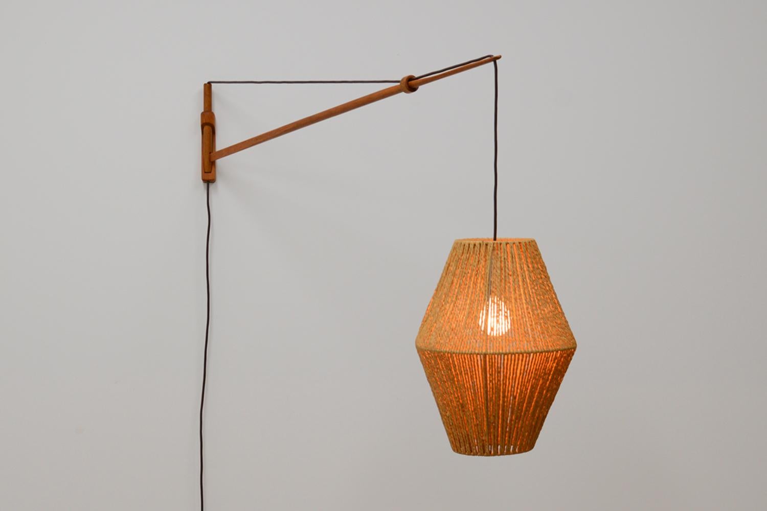 Mid-Century Modern Large Oak Wall Lamp by A. Bank Jensen & Kjeld Iversen for Louis Poulsen 50’s