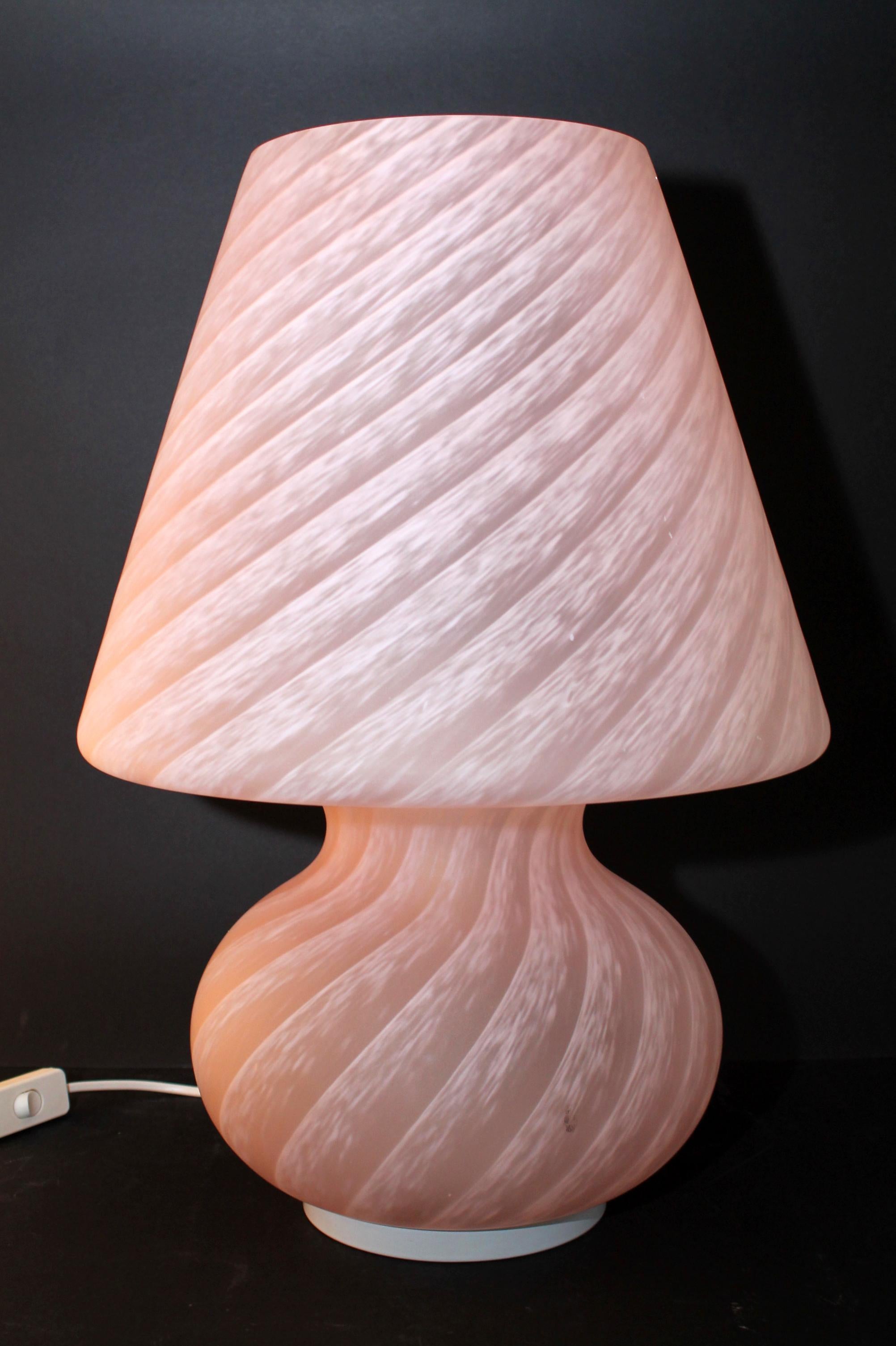 Large Oball Murano Pink Swirl Vintage Glass Table Lamp 1970s, Mint For Sale 7