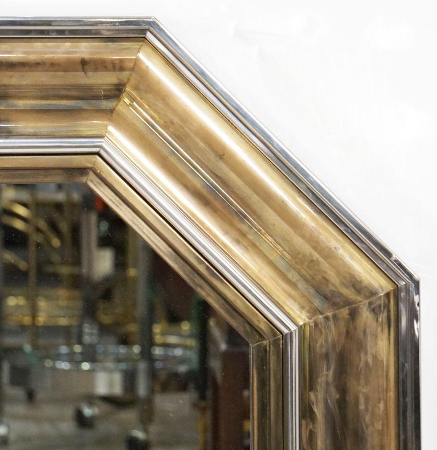 Grand miroir octogonal italien en laiton et chrome de Sandro Petti (Dia 42 3/4) en vente 5