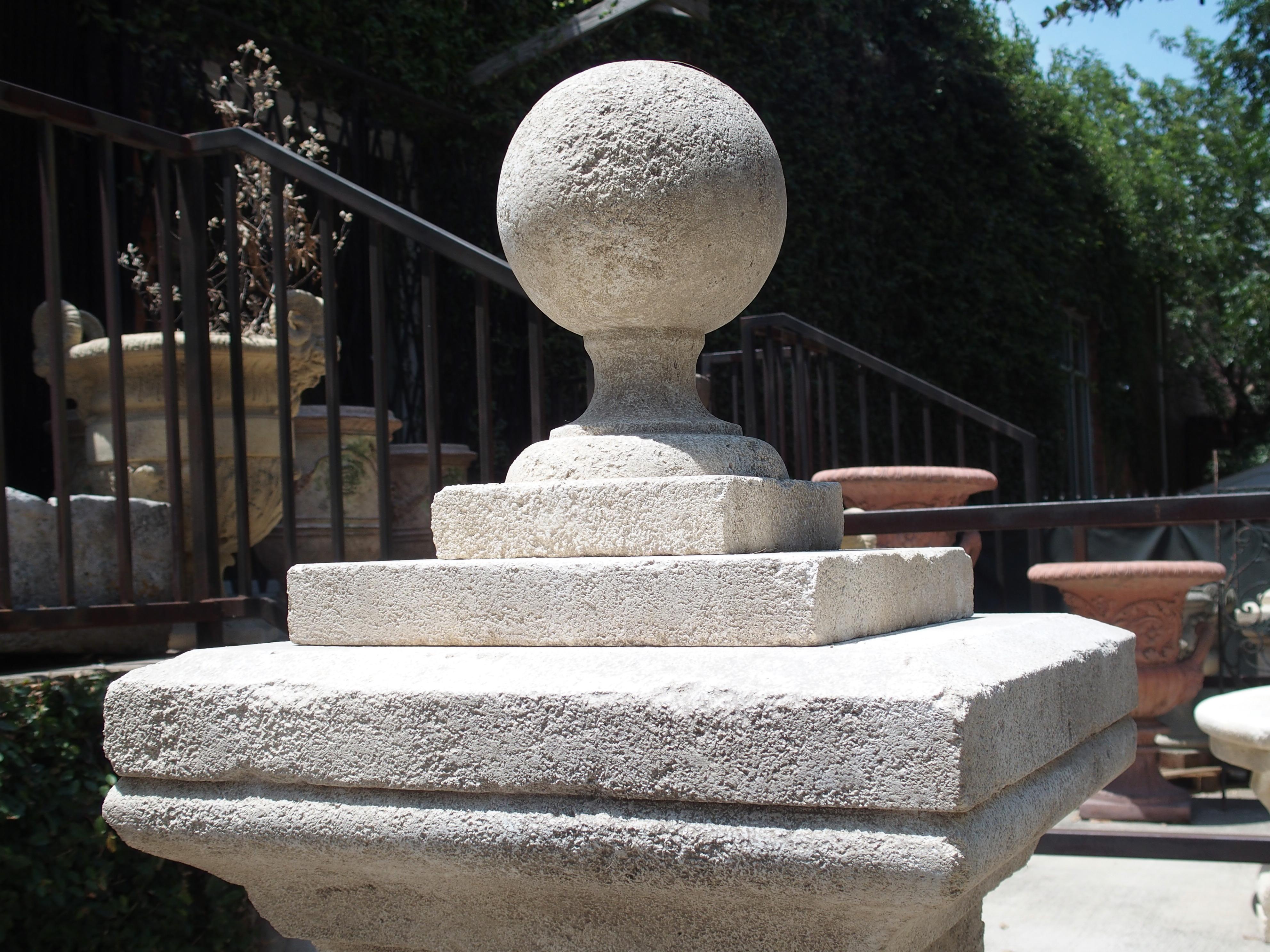 Large Octagonal Limestone Center Fountain from Provence, France 4