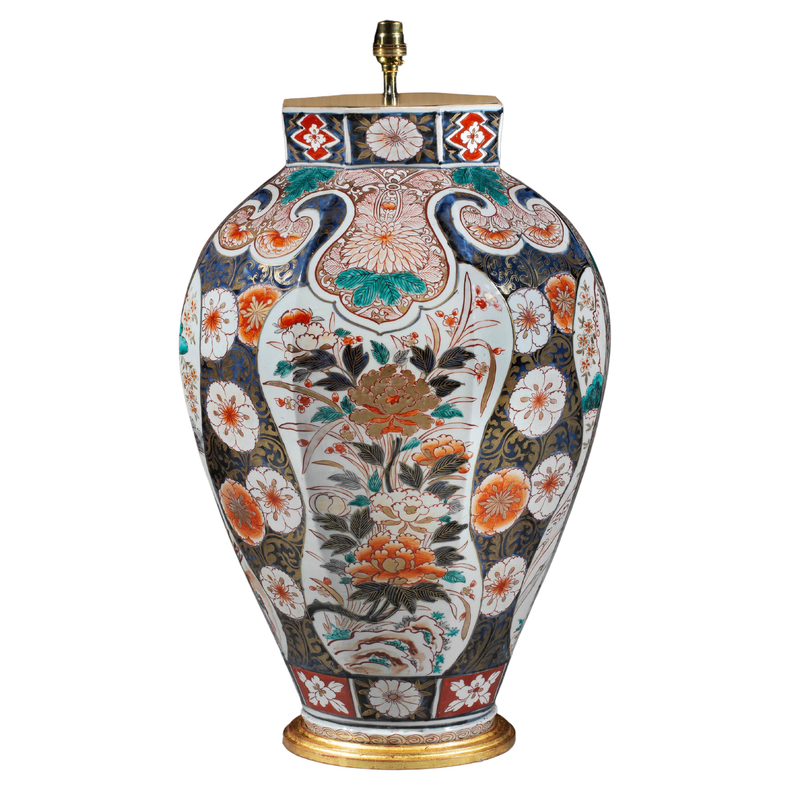 Grande lampe de table octogonale Imari du XVIIIe siècle en vente