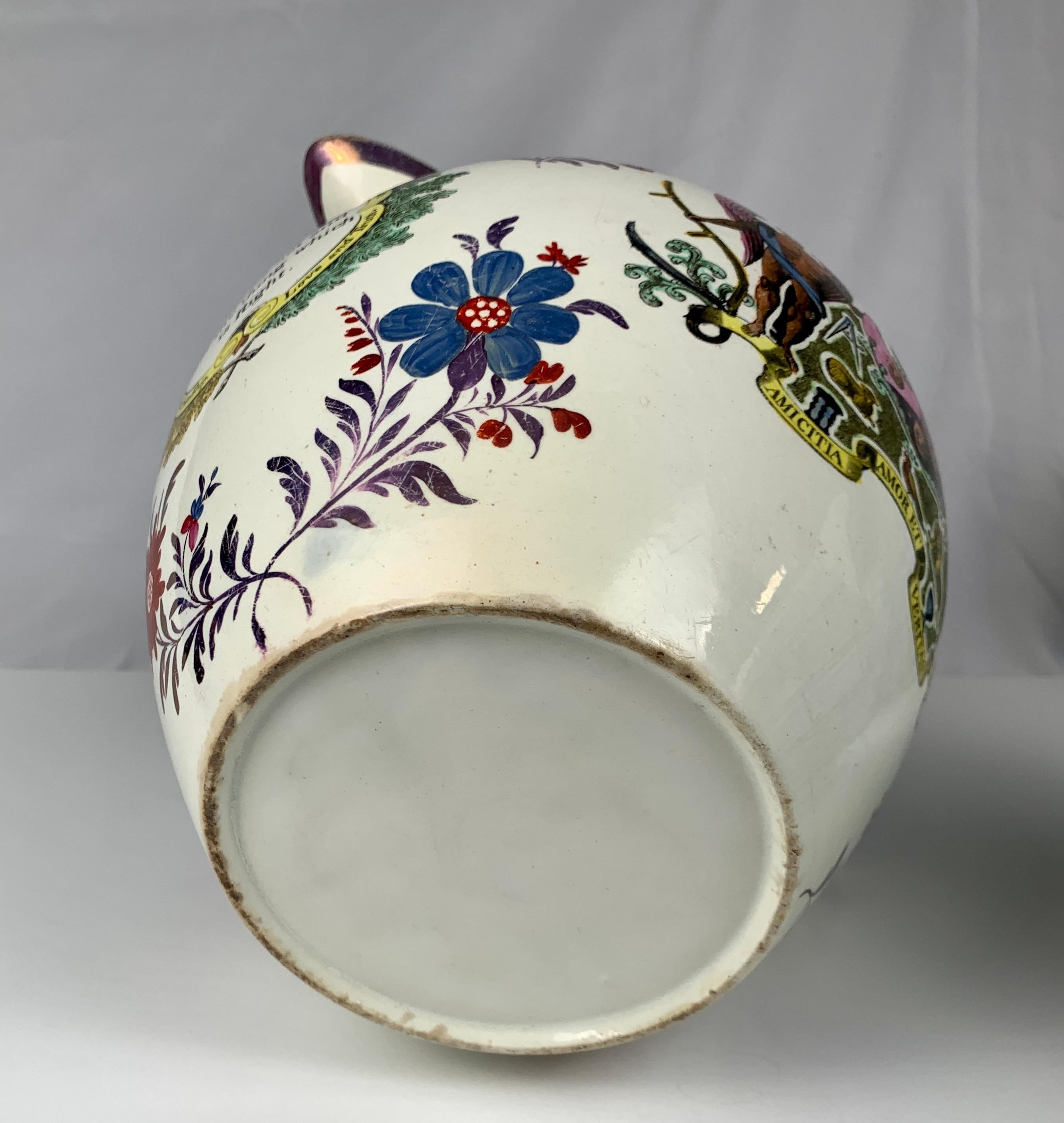 Grand pichet ancien décoré d' Odd Fellows, Angleterre, vers 1830 en vente 2