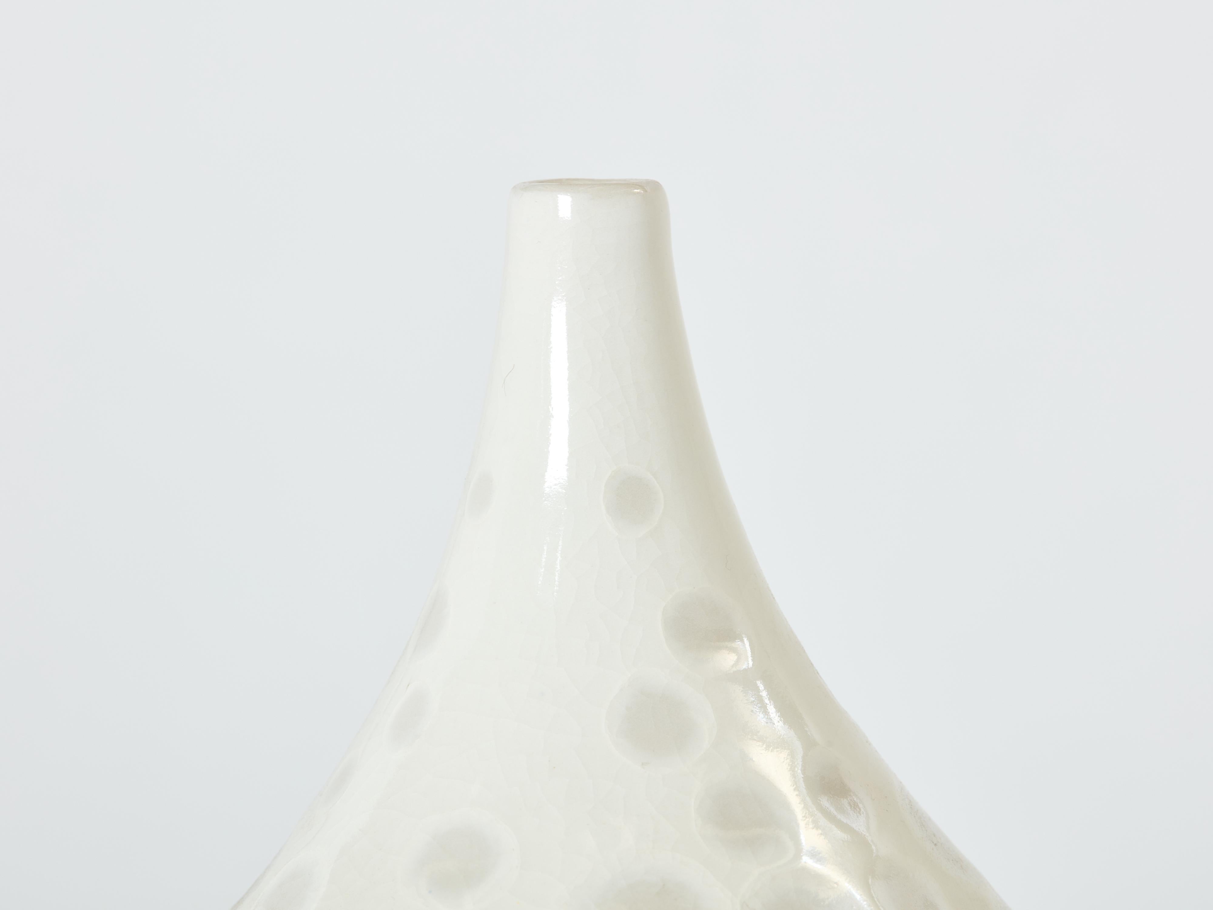 Late 20th Century Large off white crackle glaze ceramic vase by Habitat 1980s For Sale