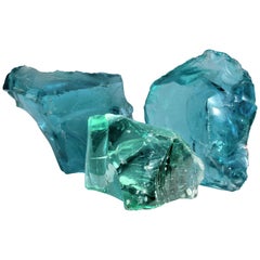 Grands morceaux de verre en forme de calcin sculptural vert vieil aqua