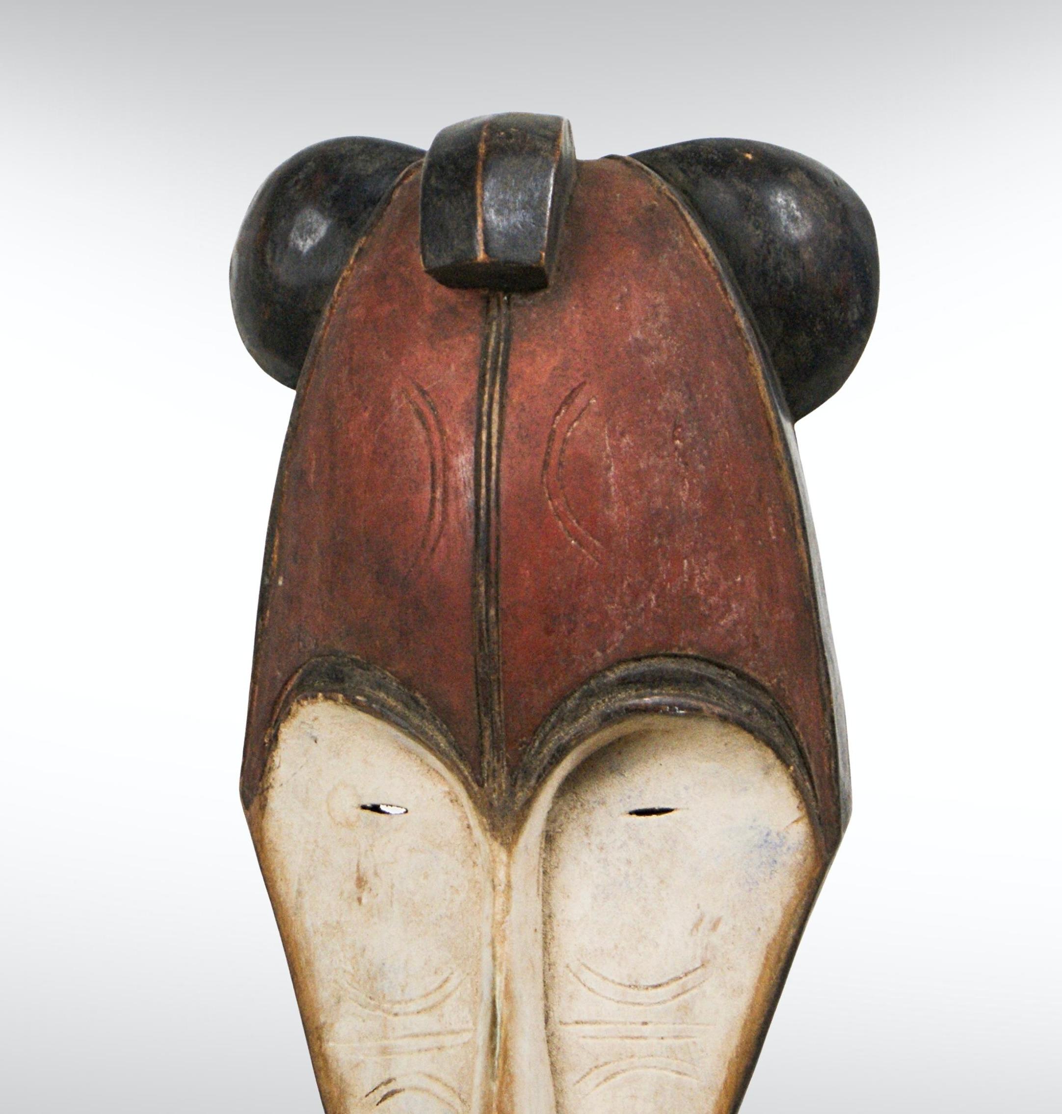 ngil mask