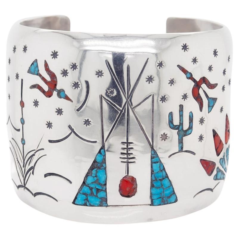 Großes Manschettenarmband aus Silber, Türkis und Koralle im alten Pfauen-Navajo Teepee-Design im Angebot