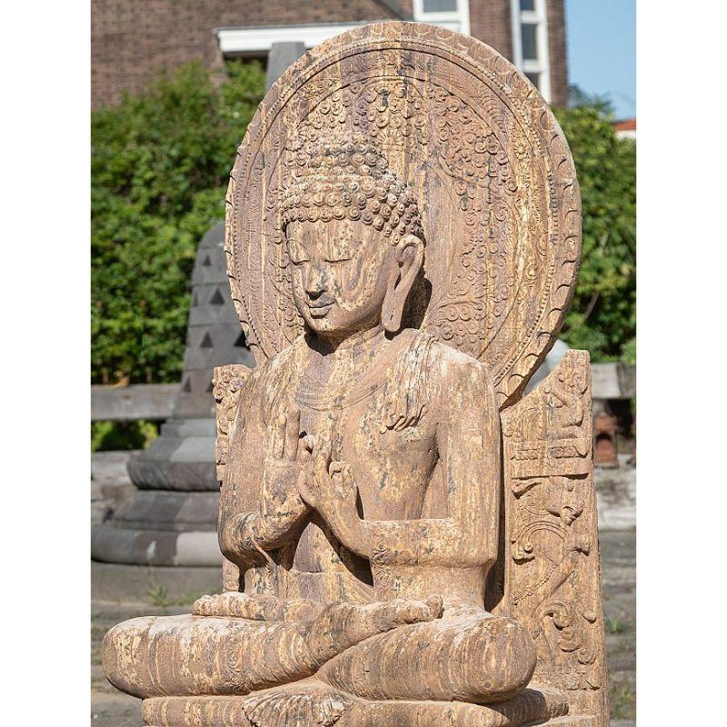 Large Old Sandstone Buddha Statue from India For Sale 12