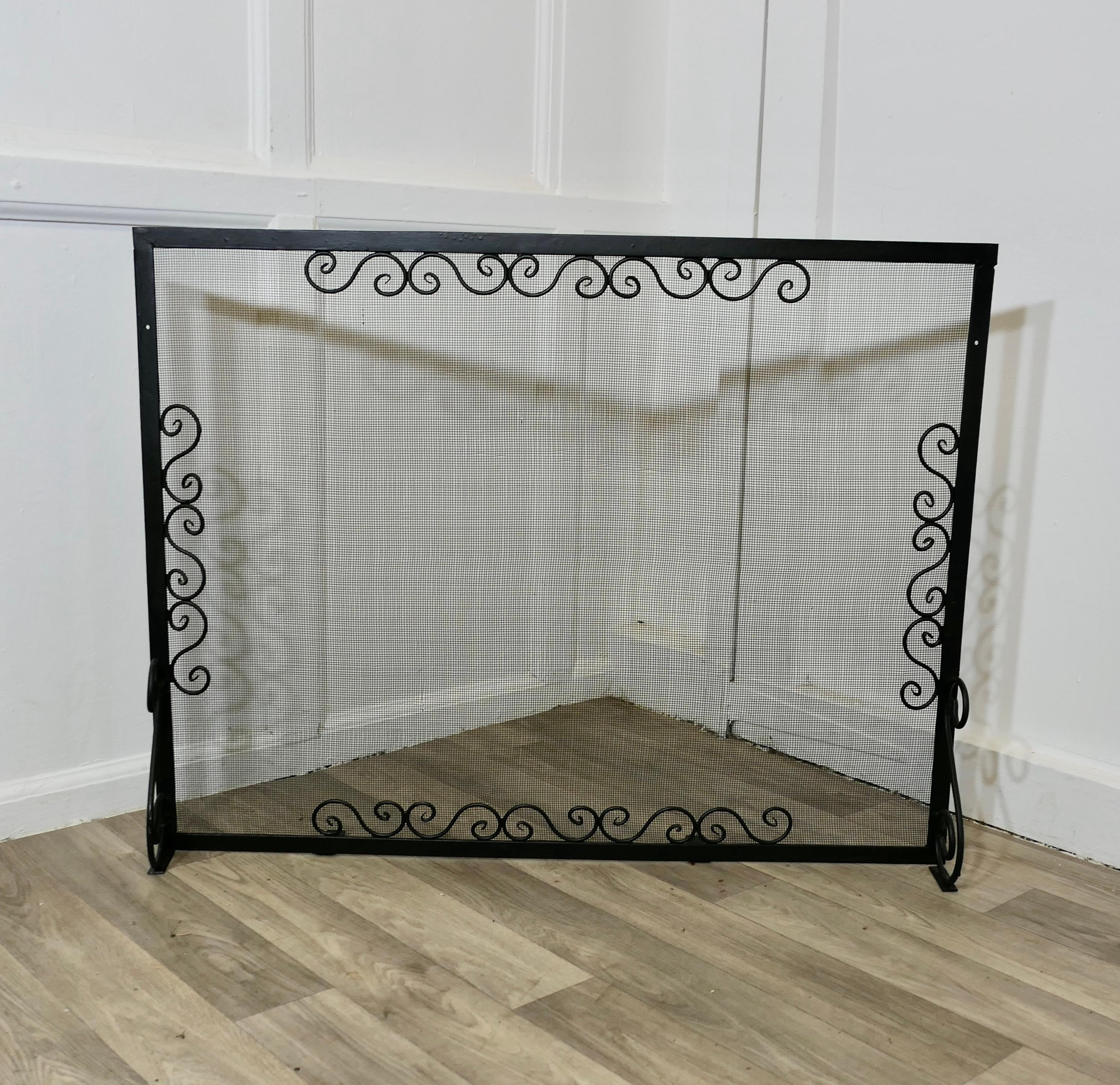 Large Old Wrought Iron Fire Screen

This is a very useful piece, with a fine mesh spark guard and decorative iron work
In good sound used condition and a very attractive addition to any Fire Place
The screen, is 33” wide, 26” tall and 7” deep at the