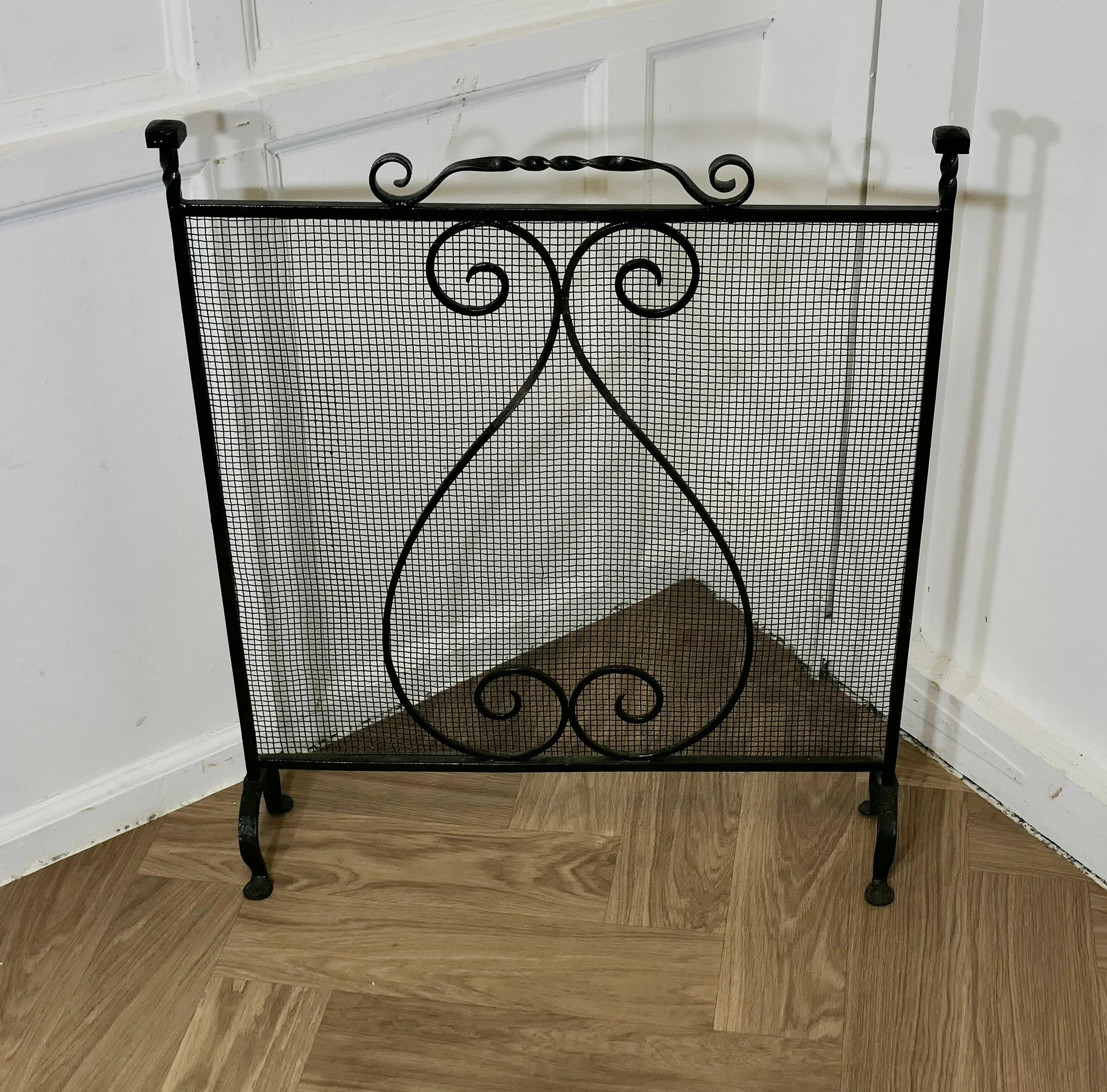 Arts and Crafts Large Old Wrought Iron Fire Screen  This is a very useful piece, with a fine mes For Sale
