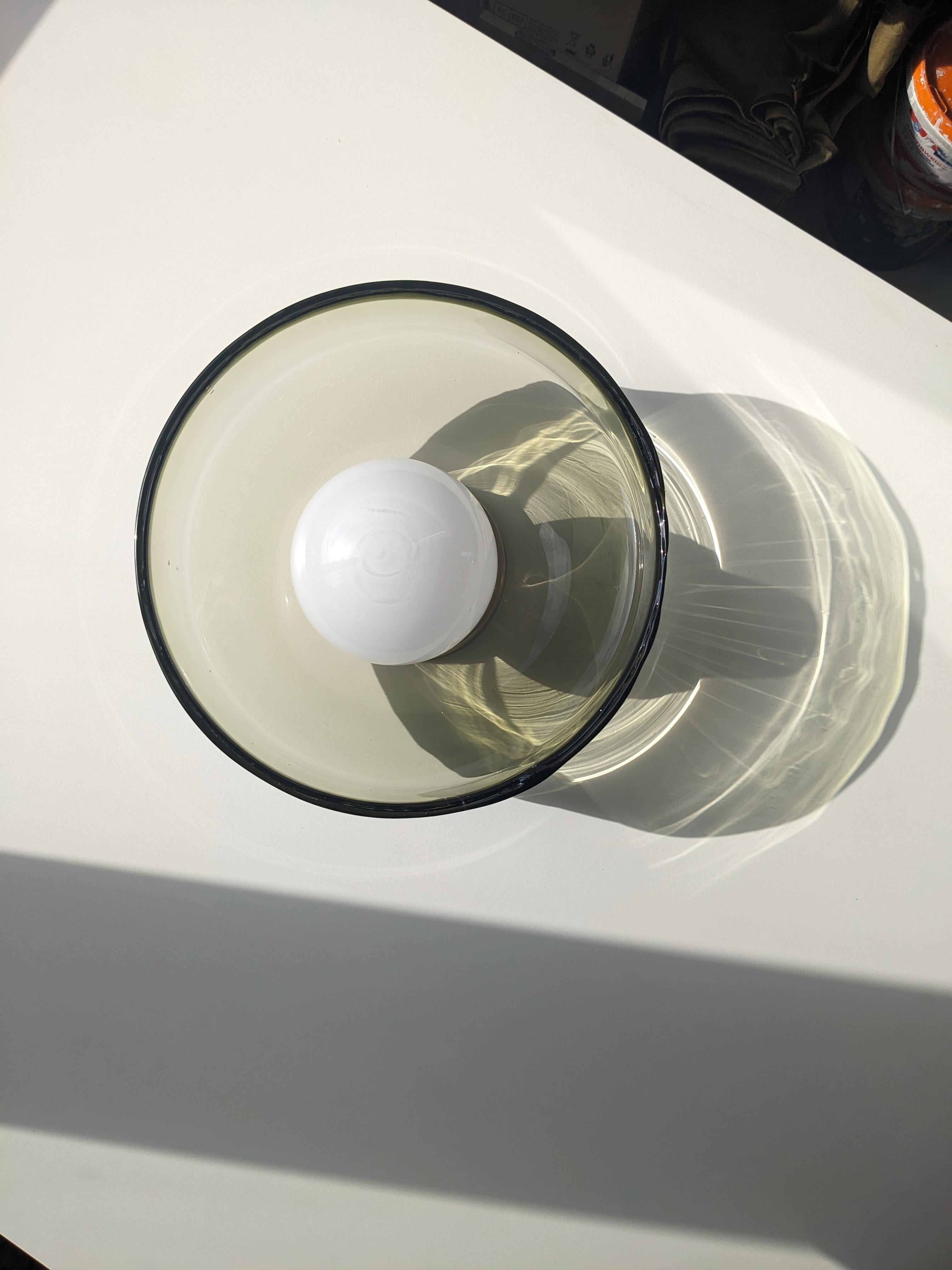 Ottone Lampada da parete 030.2 in verde oliva in vendita