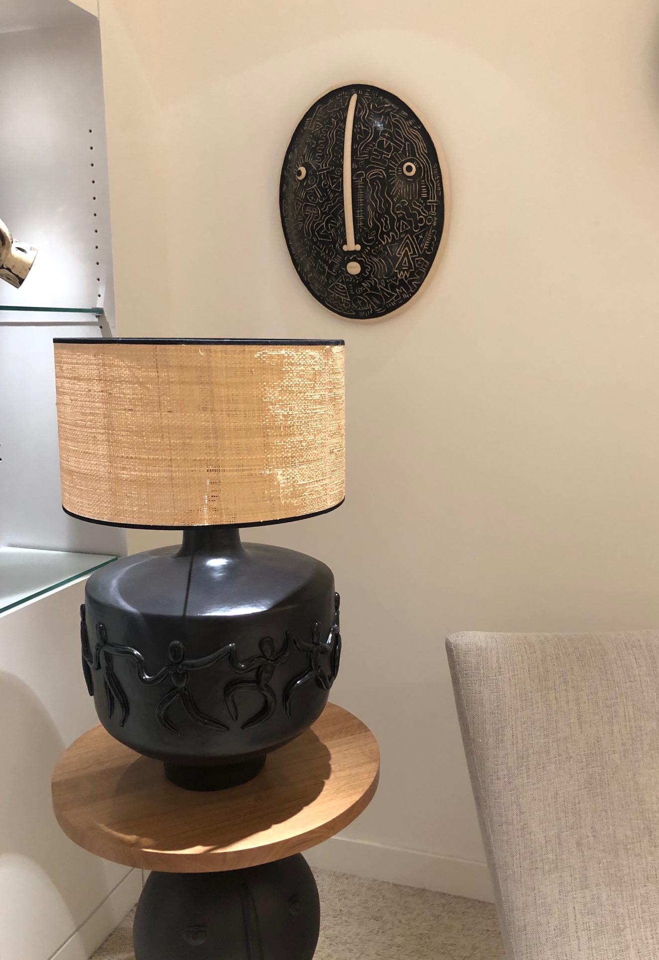 XXIe siècle et contemporain Grande base de lampe en céramique noire, unique en son genre, signée par Dalo en vente
