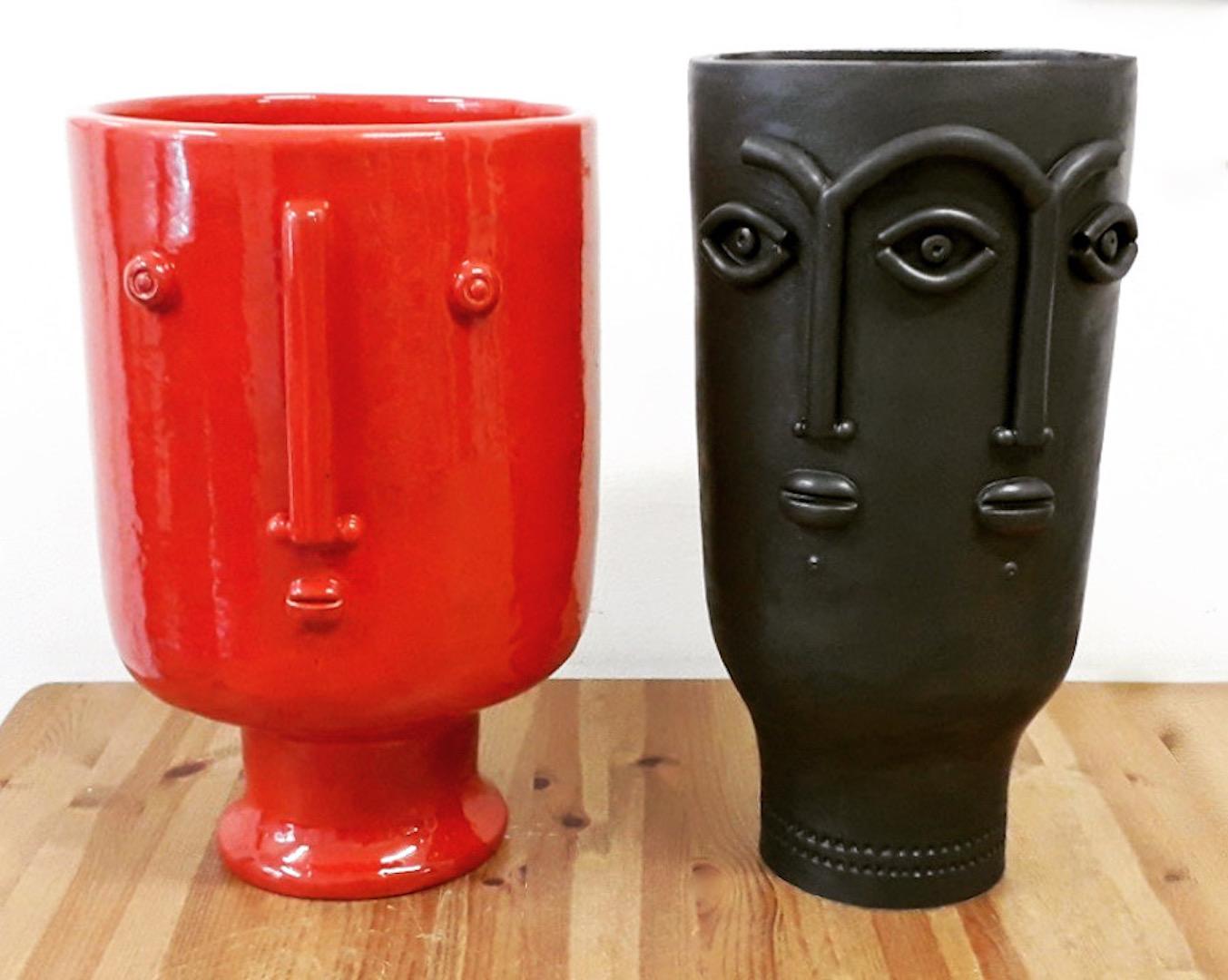 Große, große, einzigartige Keramikvase „Idole“, signiert von Dalo im Angebot 1